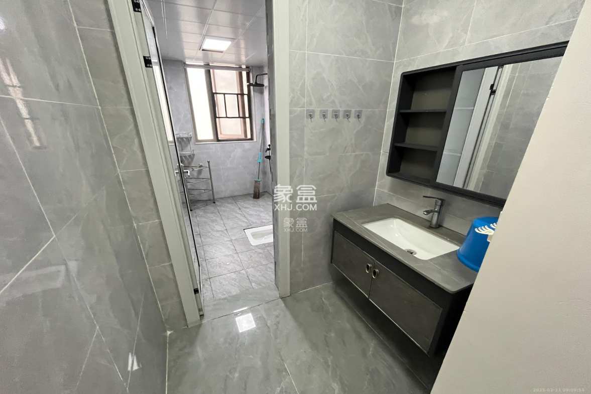 怡海星城 3室2厅2卫 2000.0元/月 怡海星城 3室2厅2卫 2000.0元/月室内图