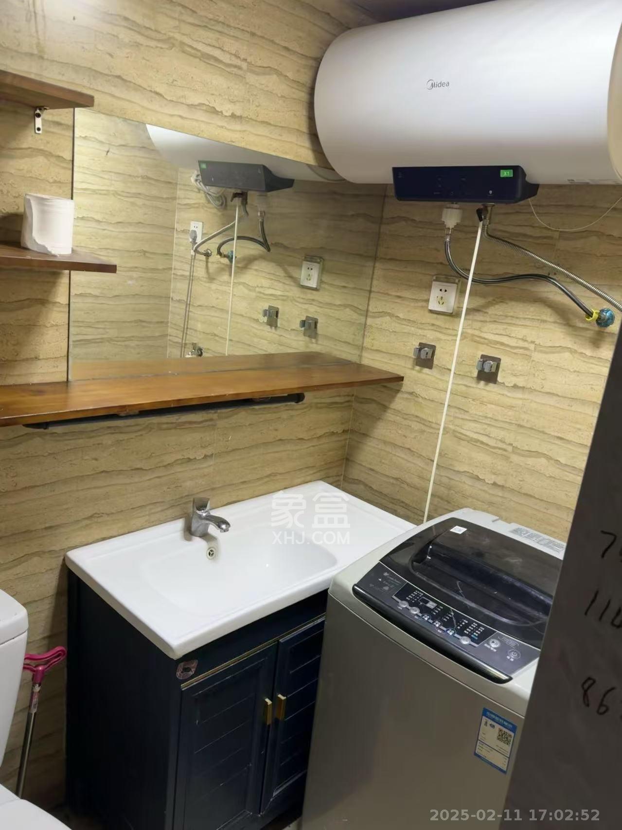 米兰春天 1室1厅1卫 1200.0元/月 米兰春天 1室1厅1卫 1200.0元/月室内图