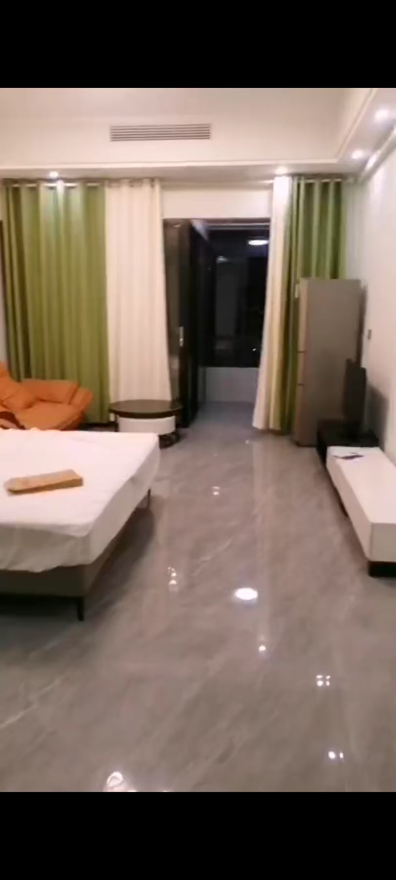 大汉吉星汇 1室1厅1卫 1300.0元/月 大汉吉星汇 1室1厅1卫 1300.0元/月室内图