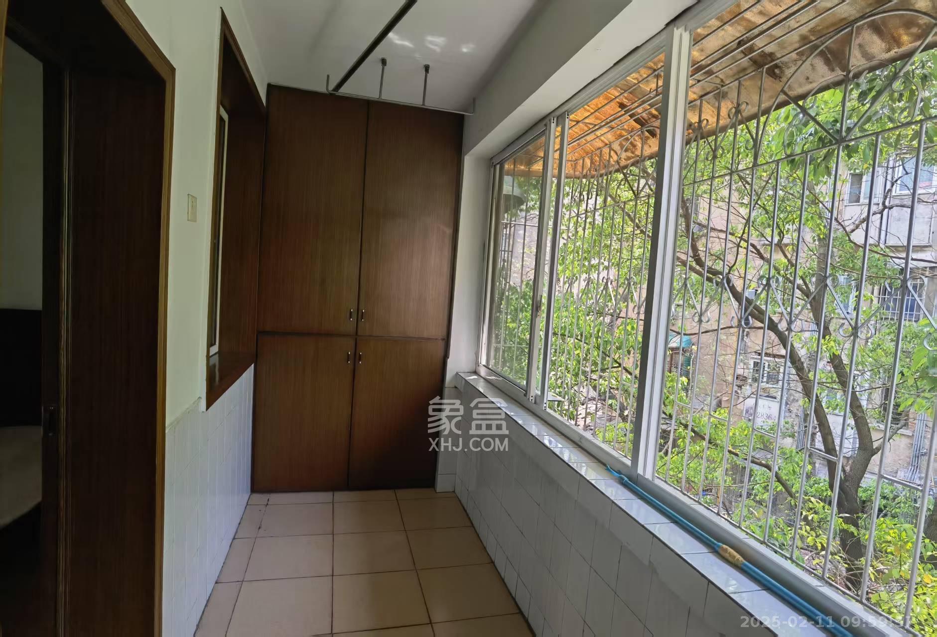 蒋家垅社区  2室2厅1卫    1600.0元/月 蒋家垅社区  2室2厅1卫    1600.0元/月室内图