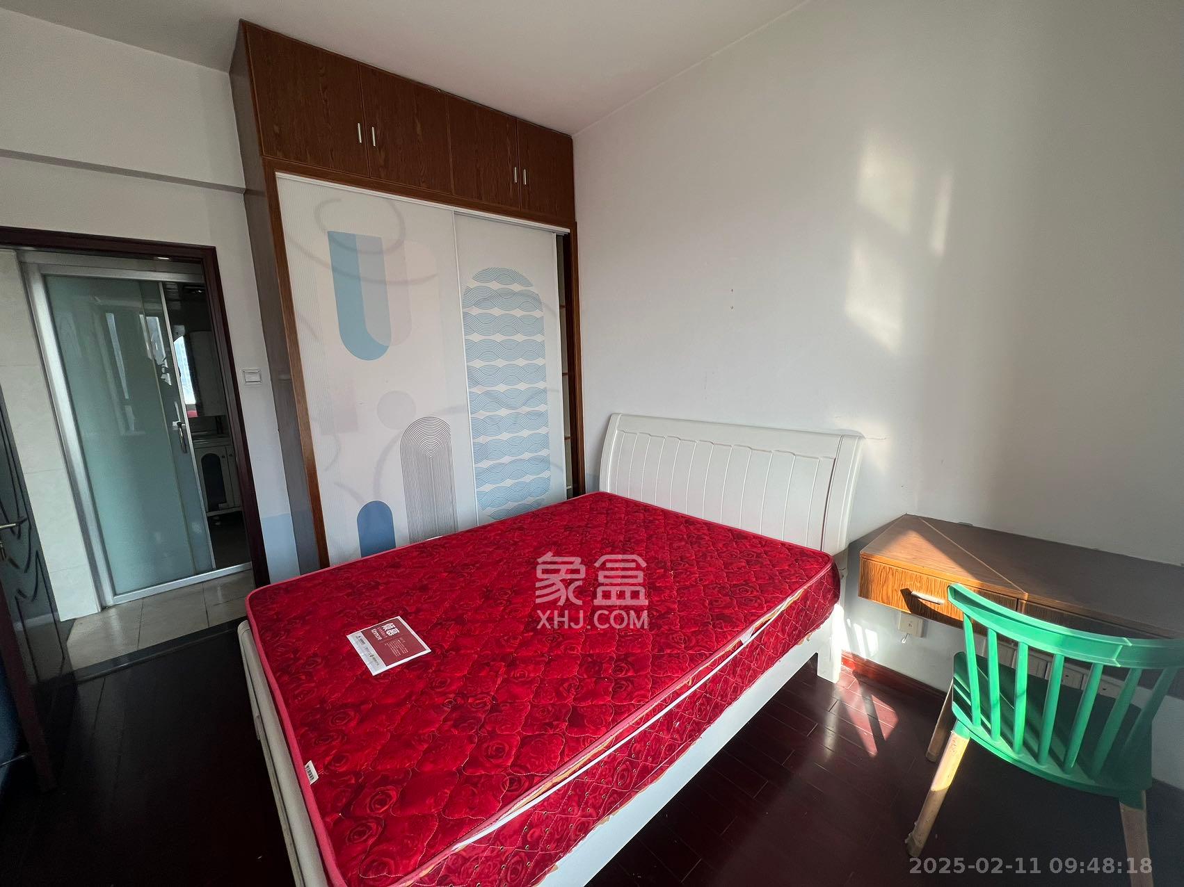 滨江君悦香邸  2室2厅1卫    2500.0元/月 滨江君悦香邸  2室2厅1卫    2500.0元/月室内图