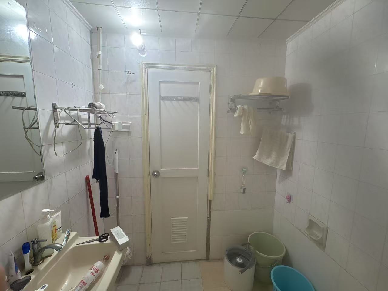 富豪大厦(富豪花园) 3室2厅2卫 2500.0元/月 富豪大厦(富豪花园) 3室2厅2卫 2500.0元/月室内图