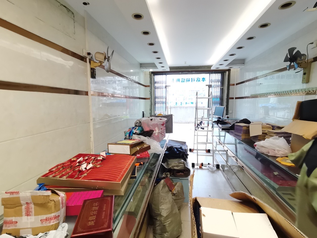 玉龙湾  1室1厅1卫   3600.00元/月室内图