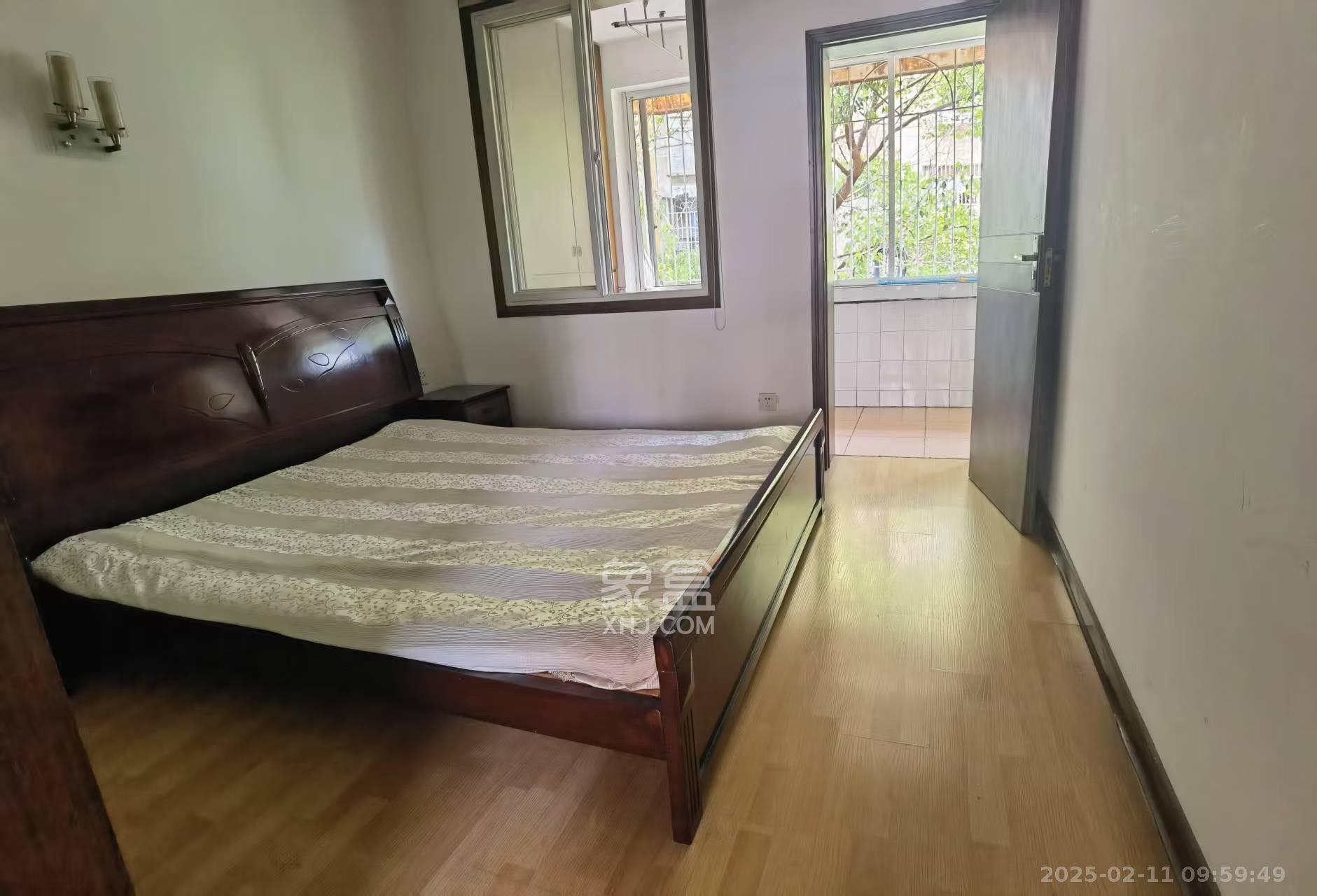 蒋家垅社区  2室2厅1卫    1600.0元/月 蒋家垅社区  2室2厅1卫    1600.0元/月室内图