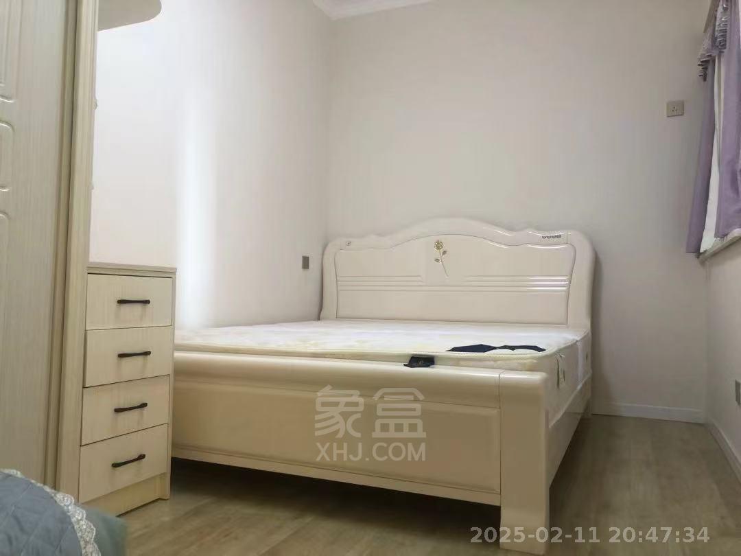 翡翠公园(北大资源) 3室2厅2卫 2100.0元/月 翡翠公园(北大资源) 3室2厅2卫 2100.0元/月室内图