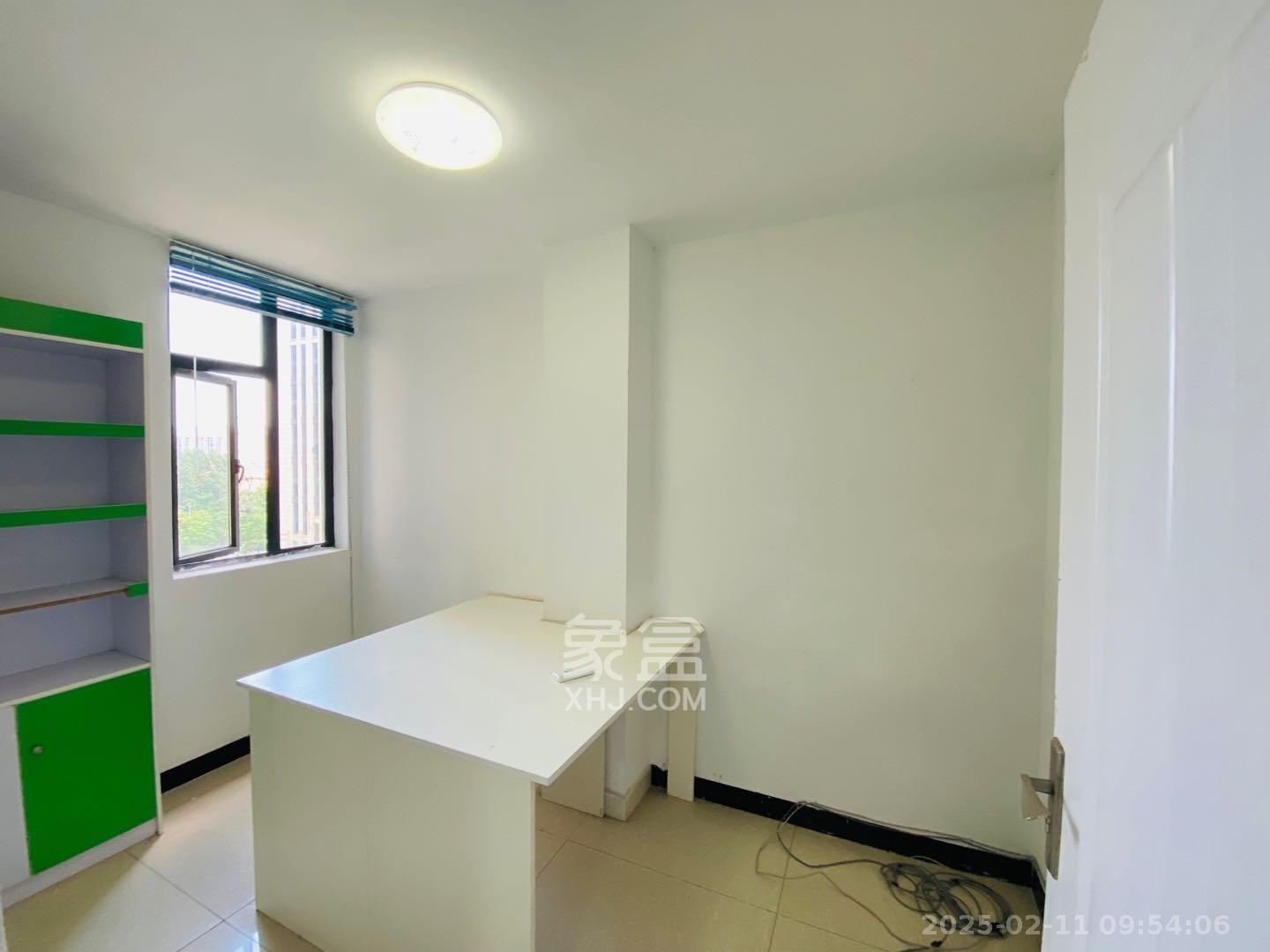 东城港 3室2厅1卫 3000.0元/月 东城港 3室2厅1卫 3000.0元/月室内图