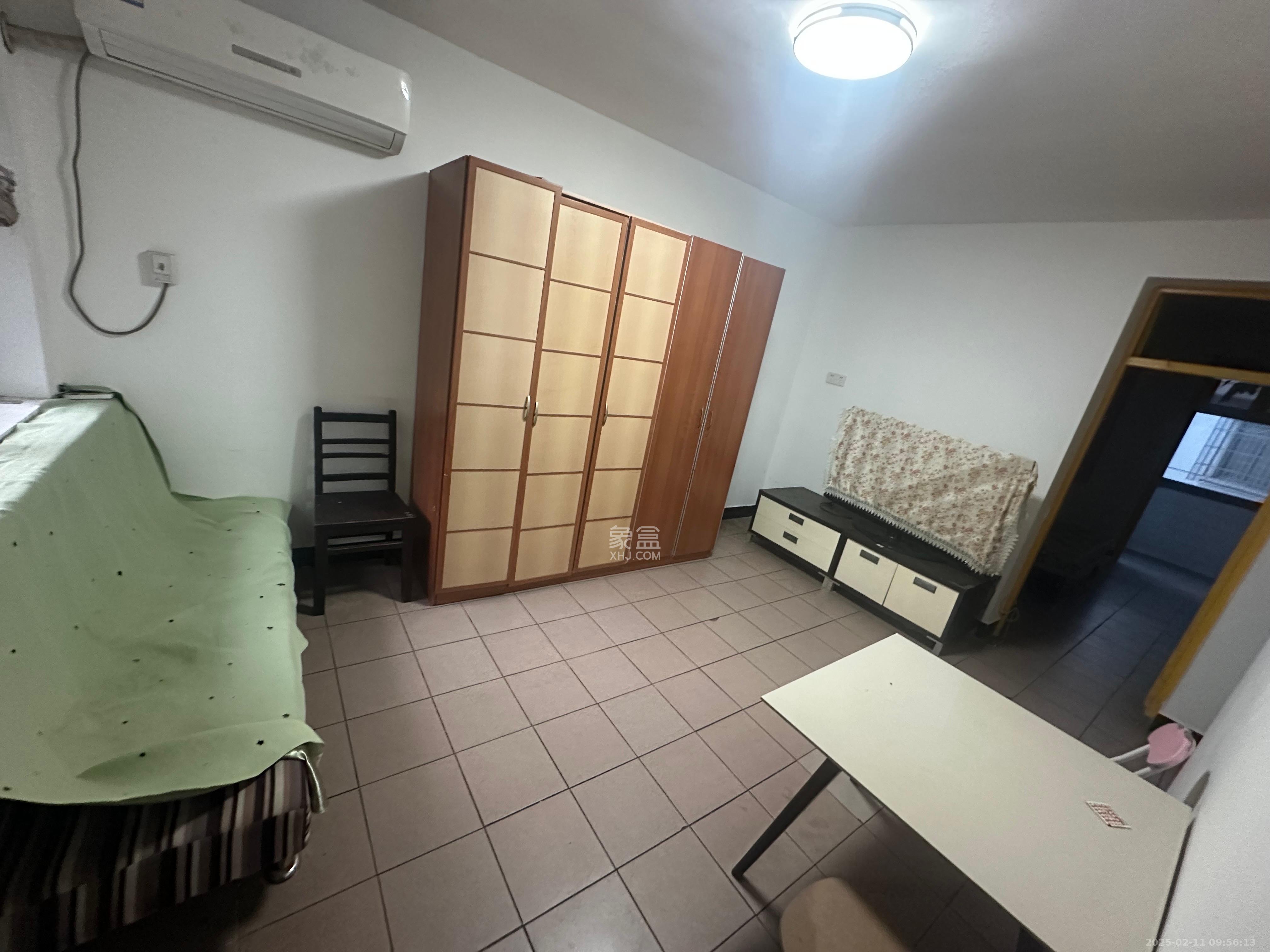 乔庄社区 3室1厅1卫 2400.0元/月 乔庄社区 3室1厅1卫 2400.0元/月室内图