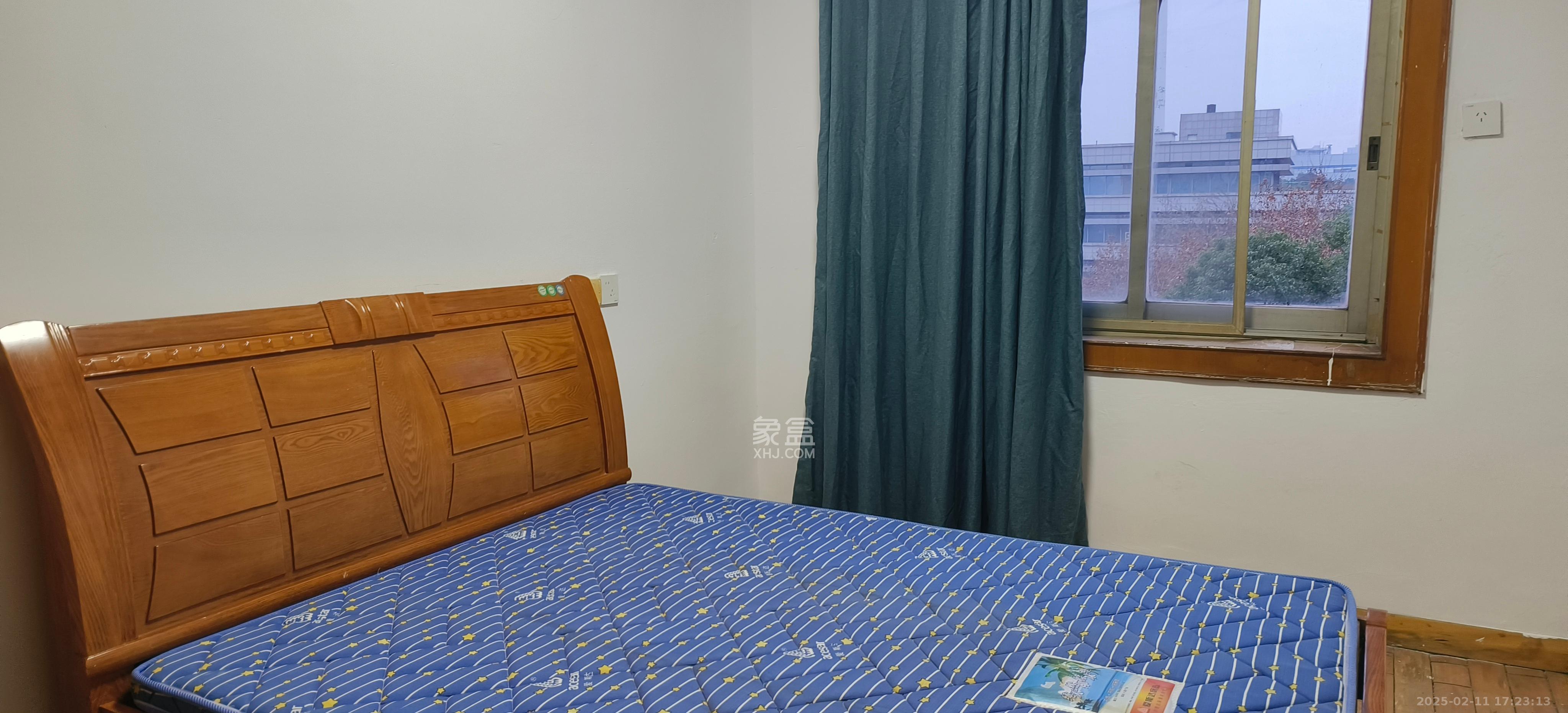 曙光南路78/梨子山二网格(原苎麻小区) 3室2厅1卫 1600.0元/月 曙光南路78/梨子山二网格(原苎麻小区) 3室2厅1卫 1600.0元/月室内图