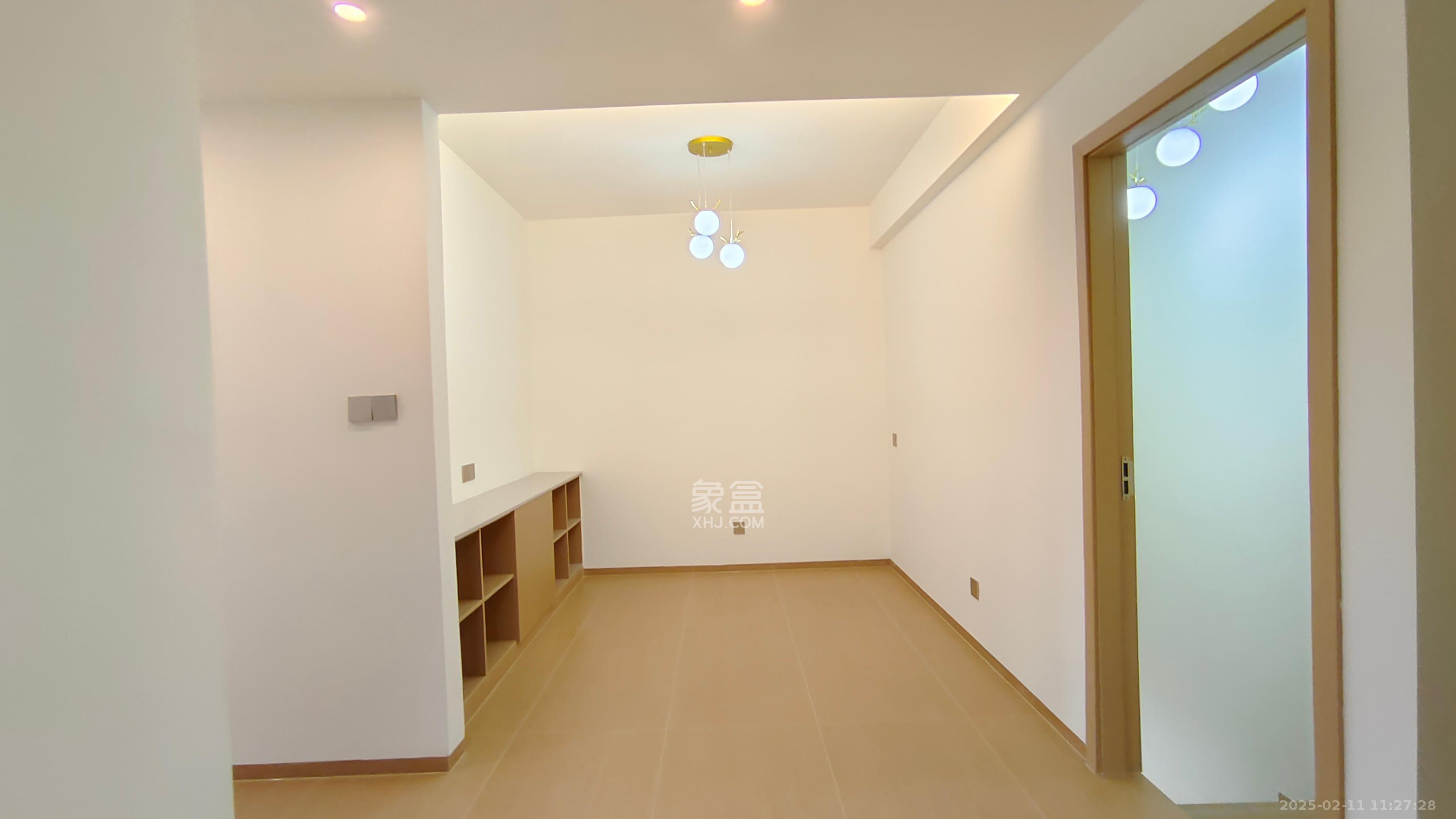 洋湖18克拉(旷远洋湖18克拉)  4室1厅1卫    4500.0元/月 洋湖18克拉(旷远洋湖18克拉)  4室1厅1卫    4500.0元/月室内图