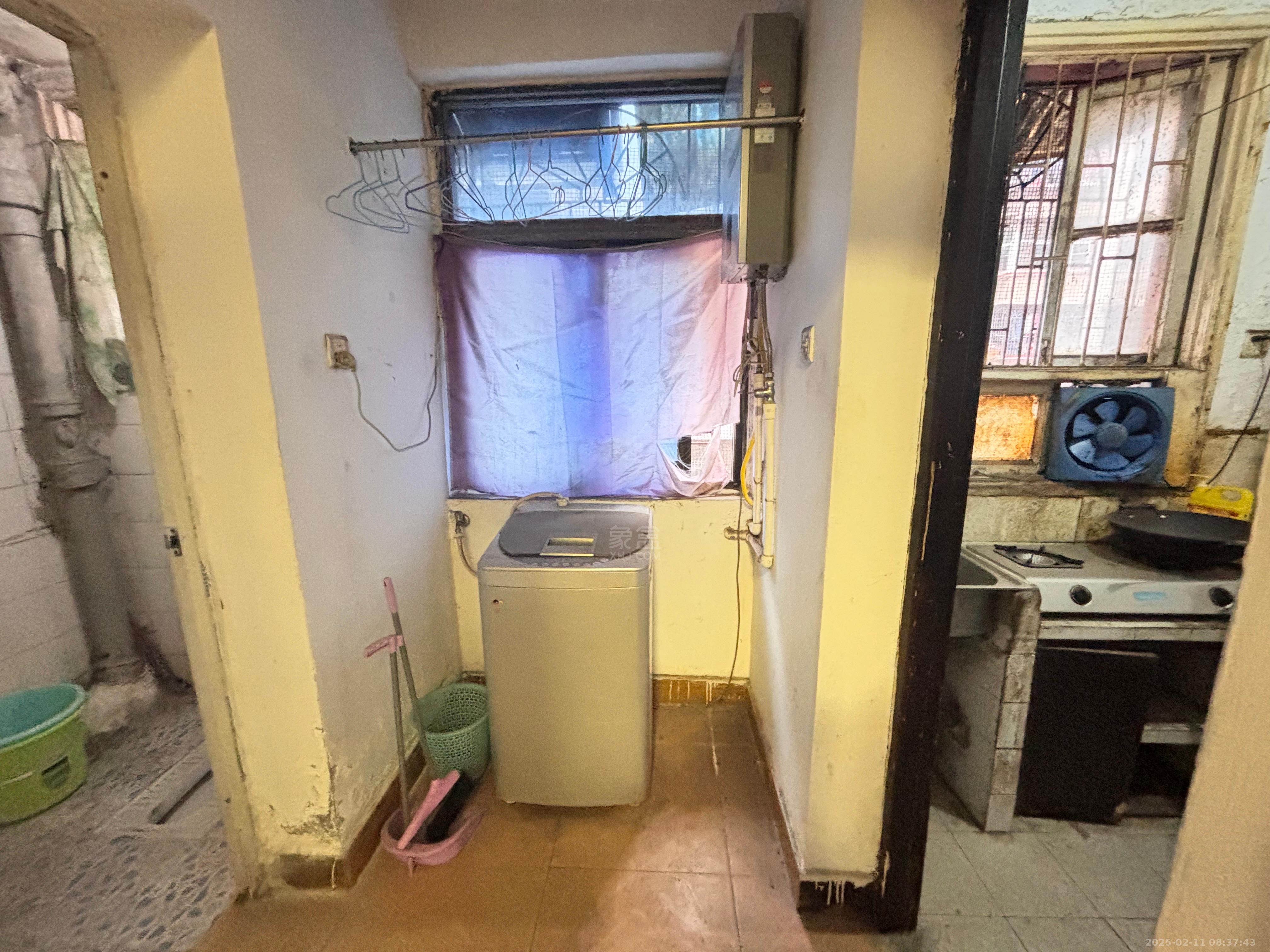 芦淞路散盘 2室1厅1卫 600.0元/月 芦淞路散盘 2室1厅1卫 600.0元/月室内图