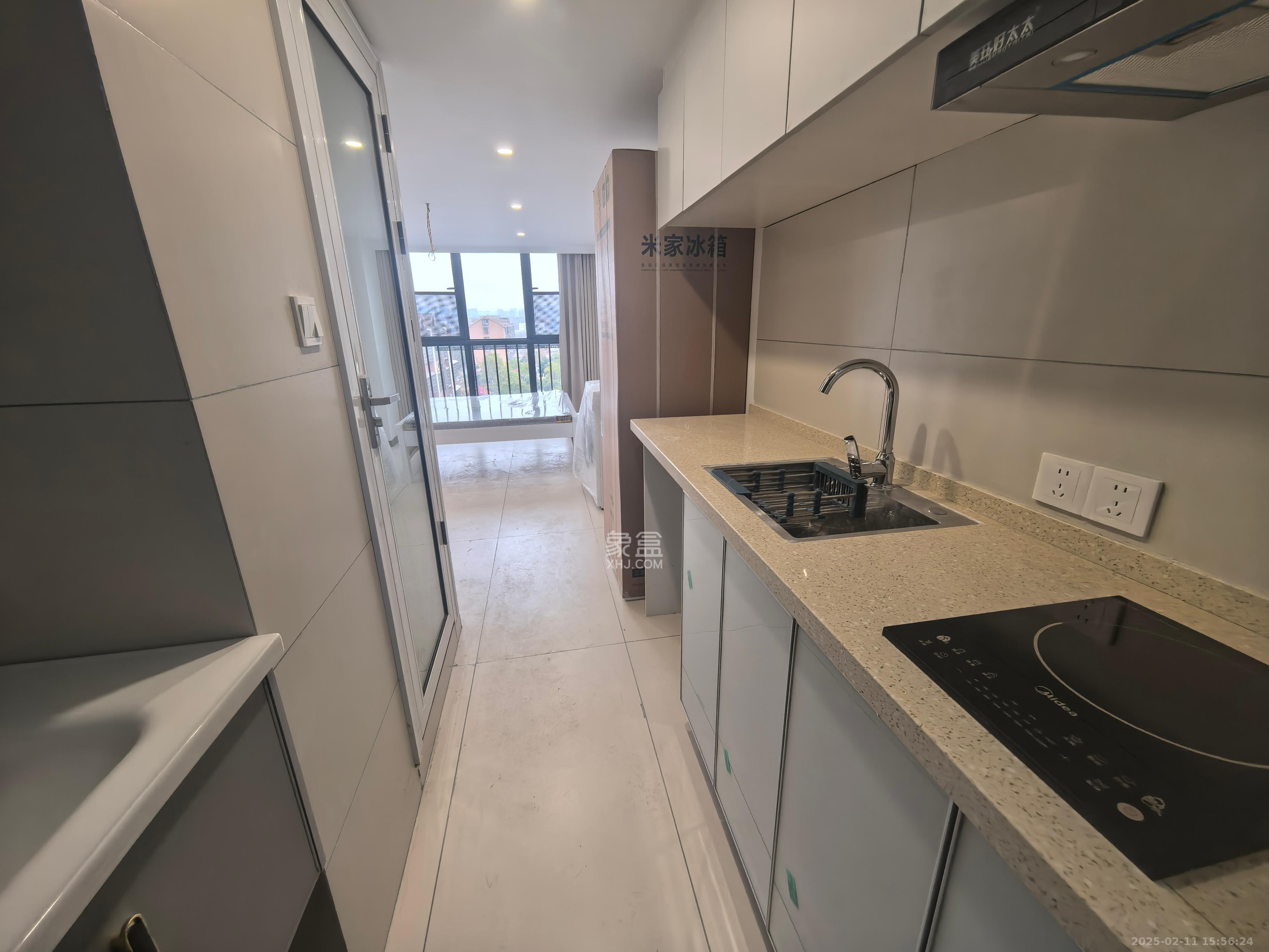 新长海D1站 1室0厅1卫 1000.0元/月 新长海D1站 1室0厅1卫 1000.0元/月室内图