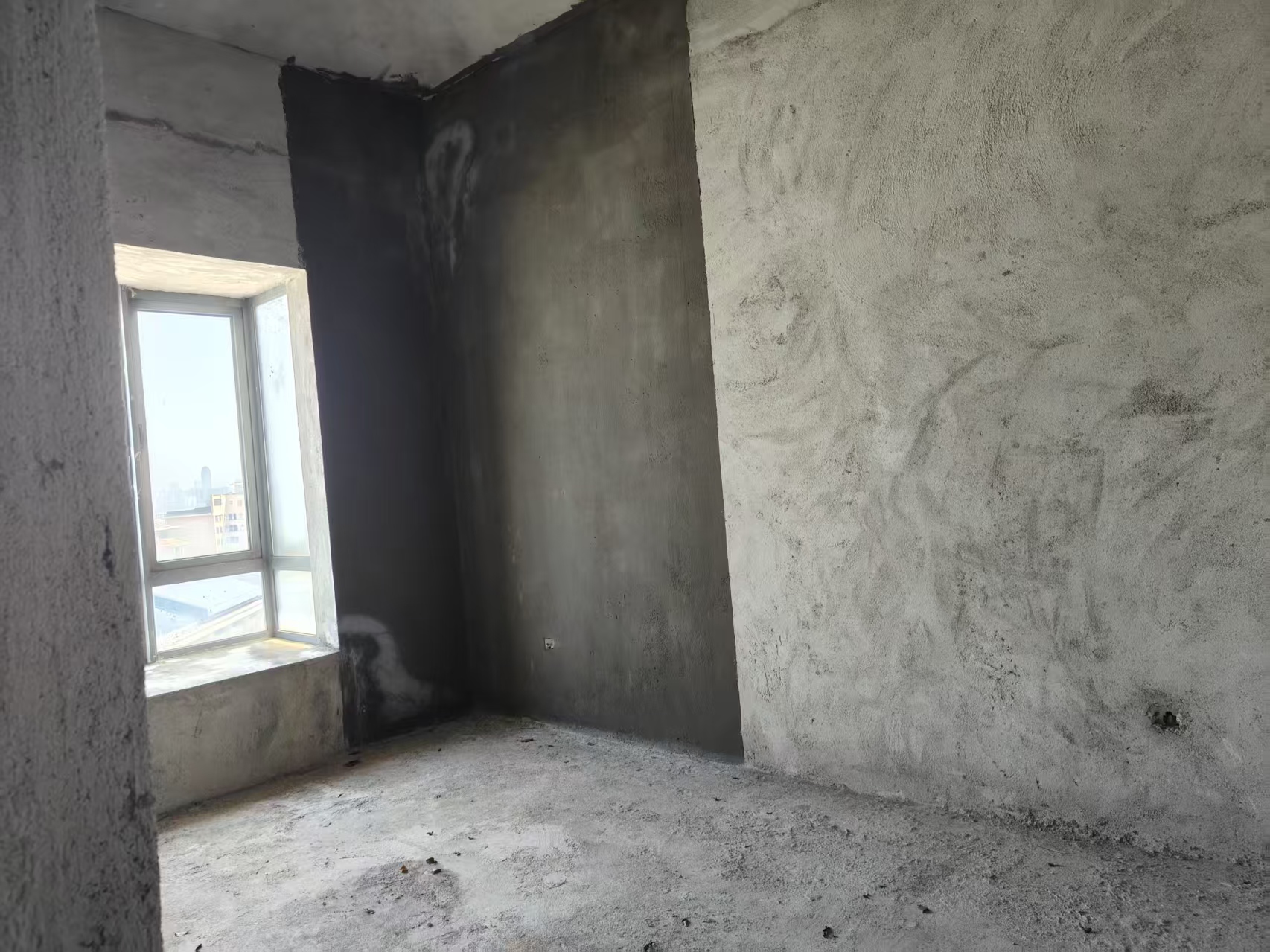 龙墅湾  4室2厅2卫    307.0万 龙墅湾  4室2厅2卫    307.0万室内图