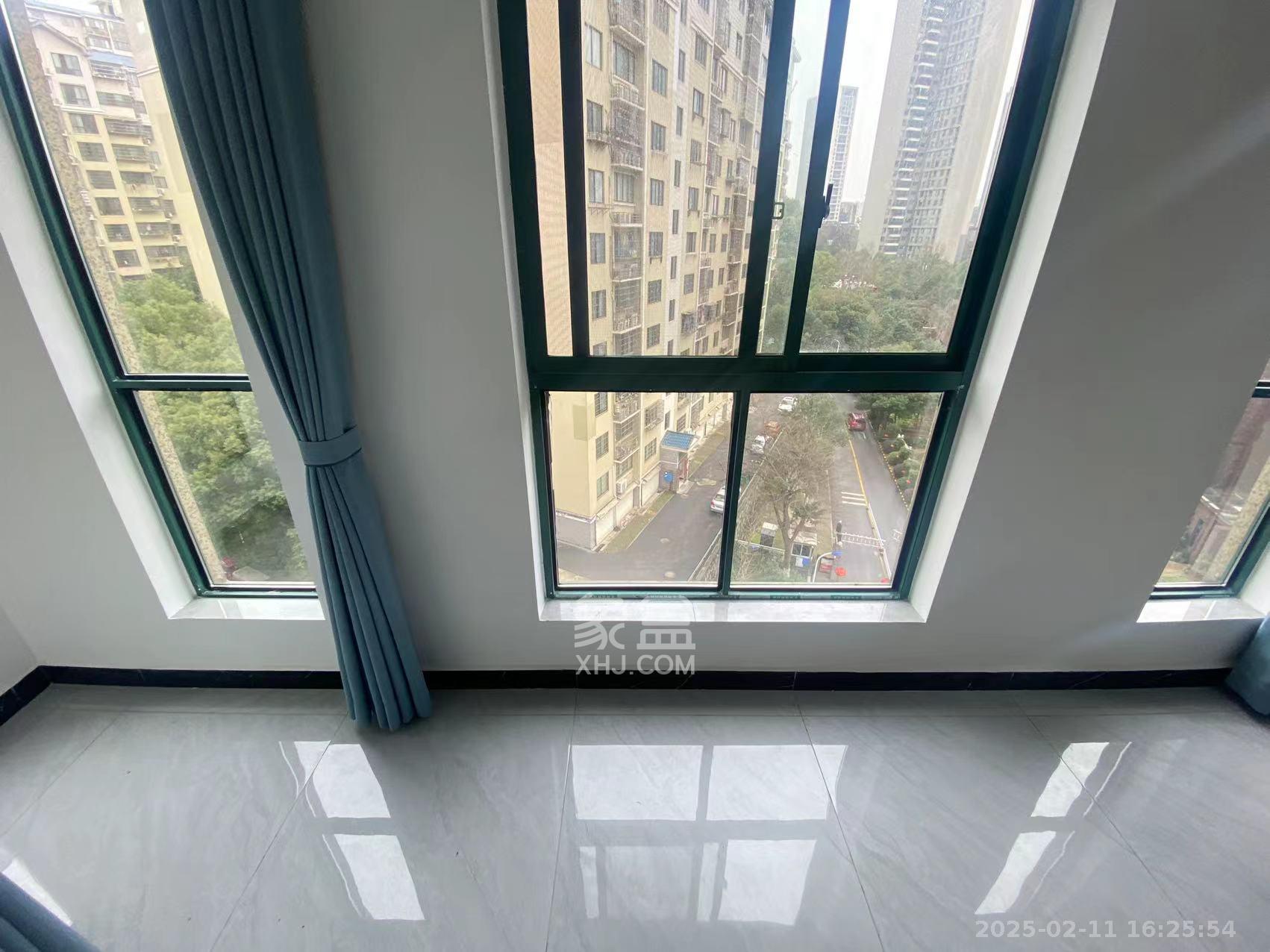 兴旺正佳广场（金石雅苑）  1室2厅2卫    1600.0元/月室内图