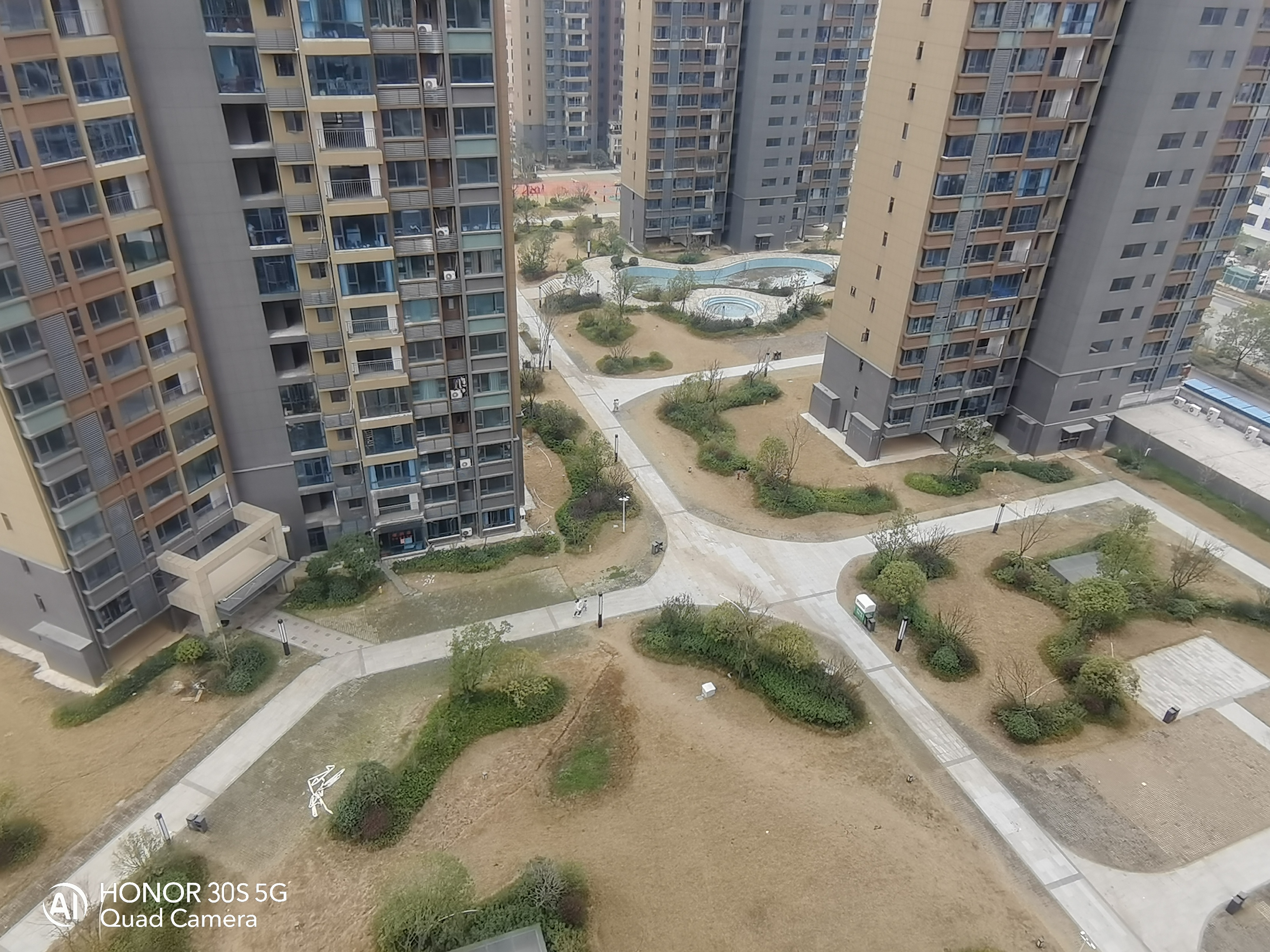 宁邦中心（二期公园里）  5室2厅2卫    130.0万室内图