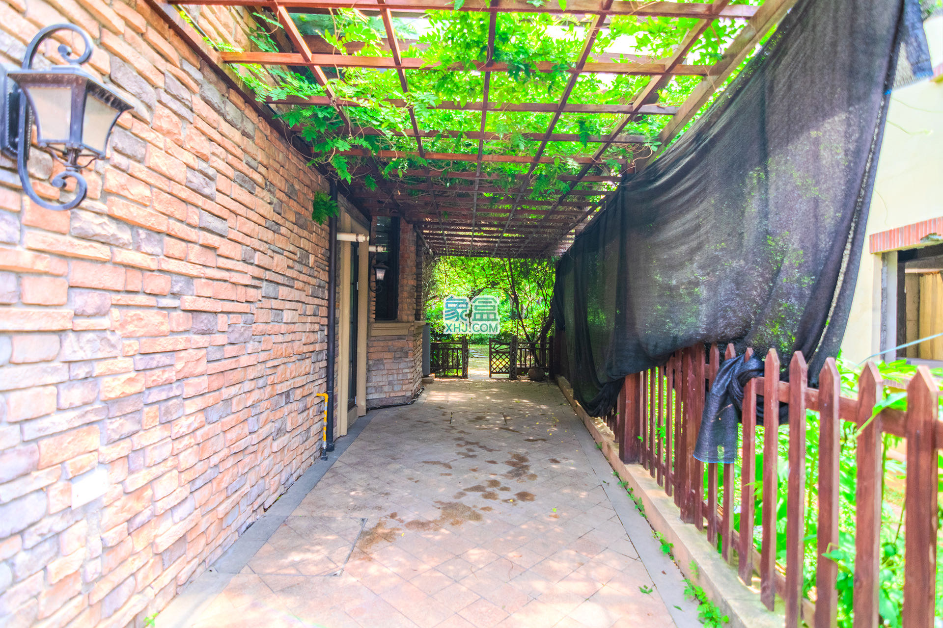 中粮北纬28°别墅  6室2厅5卫   18000.00元/月户型图