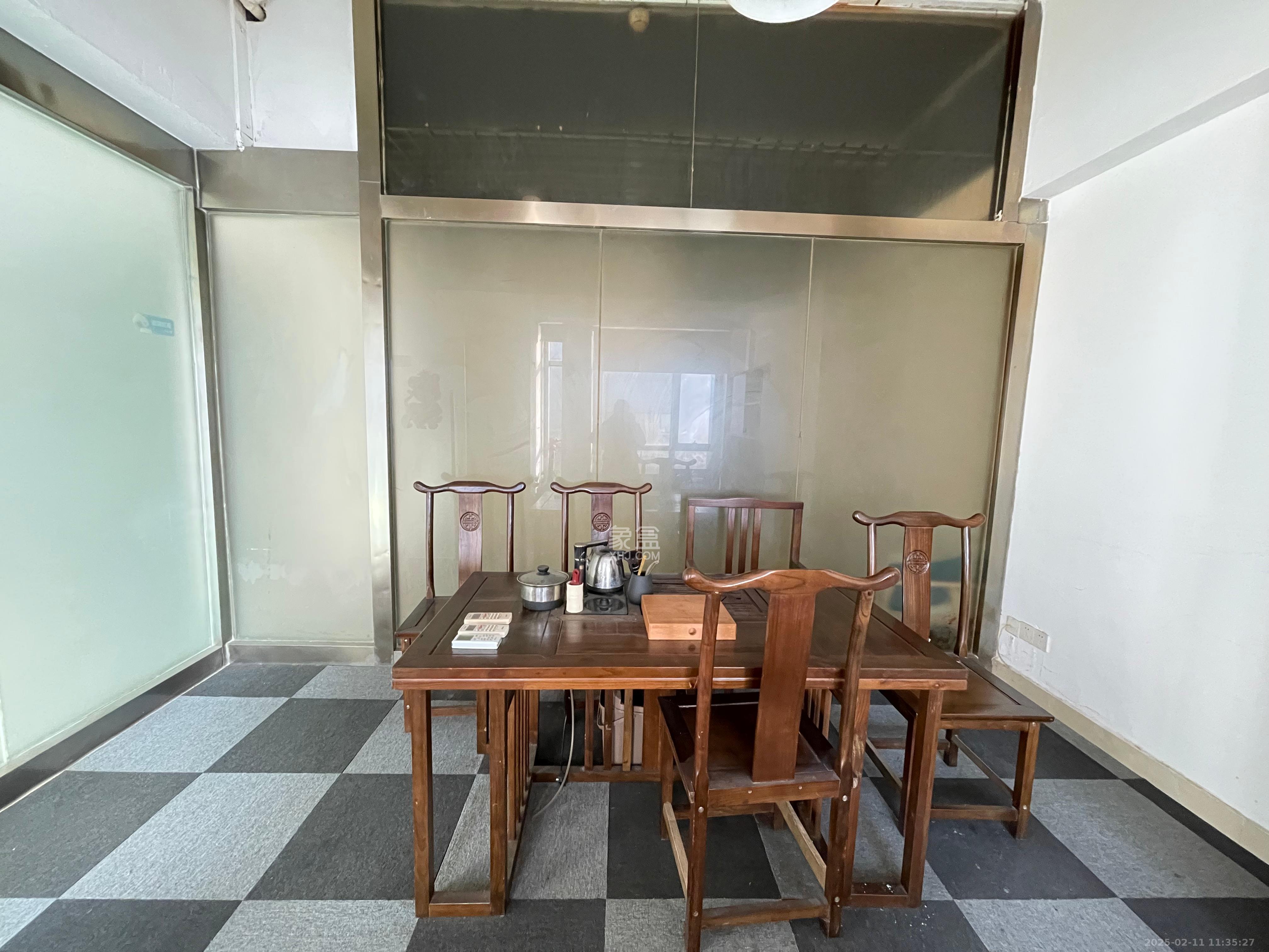 奥克斯缔壹城  1室1厅1卫   4800.00元/月室内图