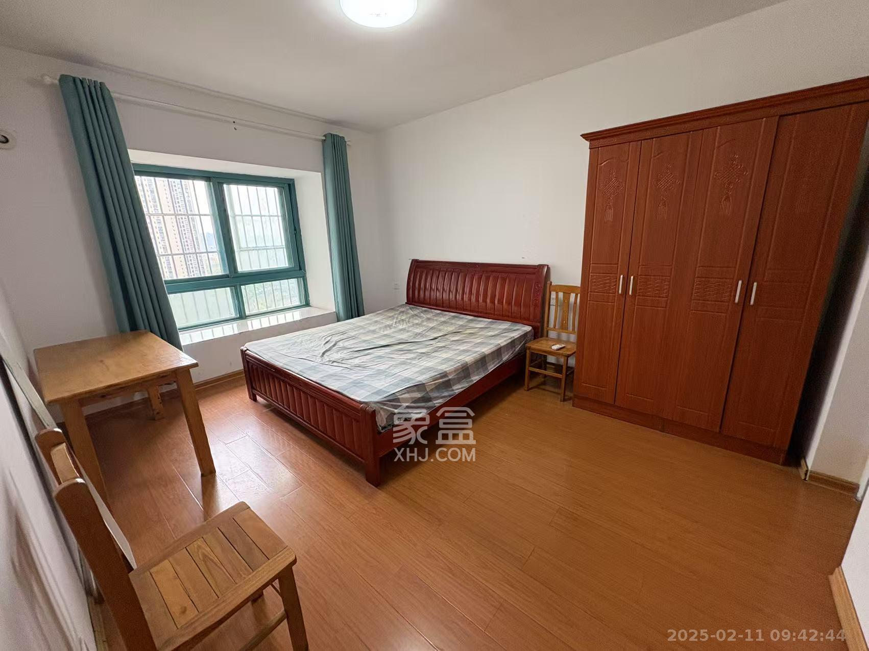 蝴蝶谷 1室2厅1卫 1800.0元/月 蝴蝶谷 1室2厅1卫 1800.0元/月室内图