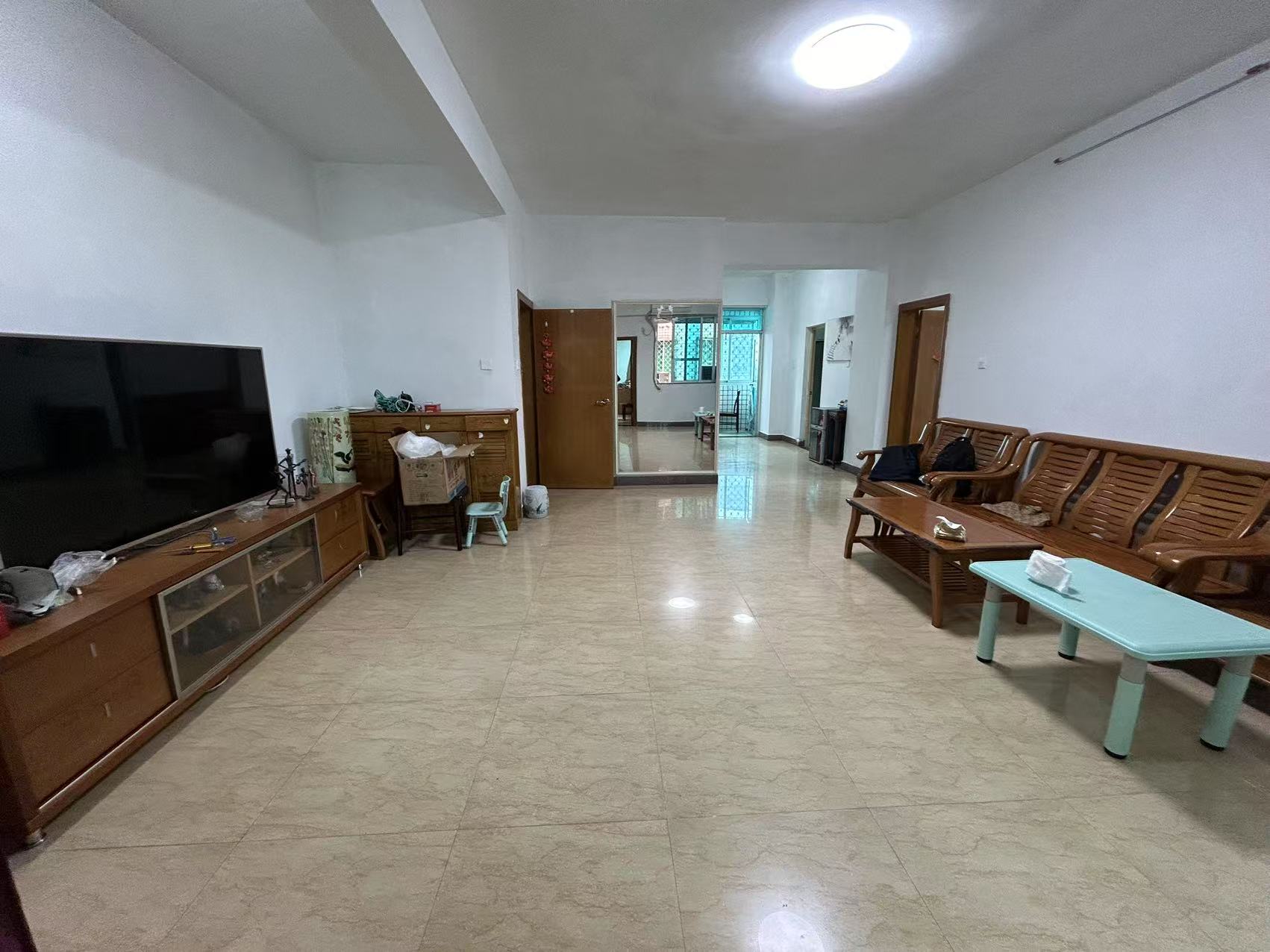 琼泰公寓 3室2厅2卫 167.0万 琼泰公寓 3室2厅2卫 167.0万室内图