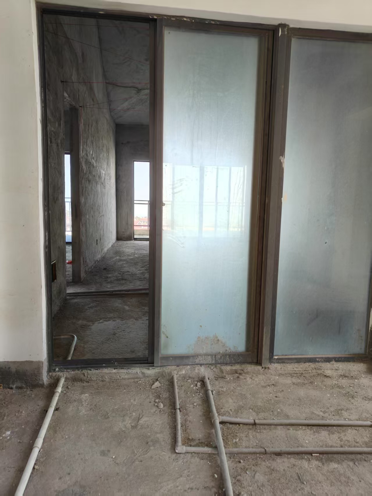 龙墅湾  4室2厅2卫    307.0万 龙墅湾  4室2厅2卫    307.0万室内图