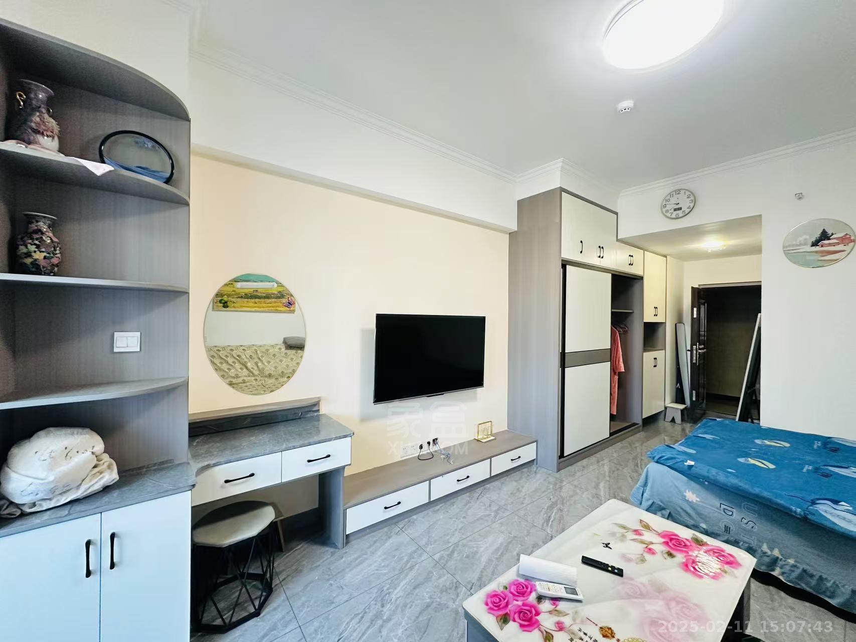 中泰财富湘江 1室1厅1卫 1600.0元/月 中泰财富湘江 1室1厅1卫 1600.0元/月室内图