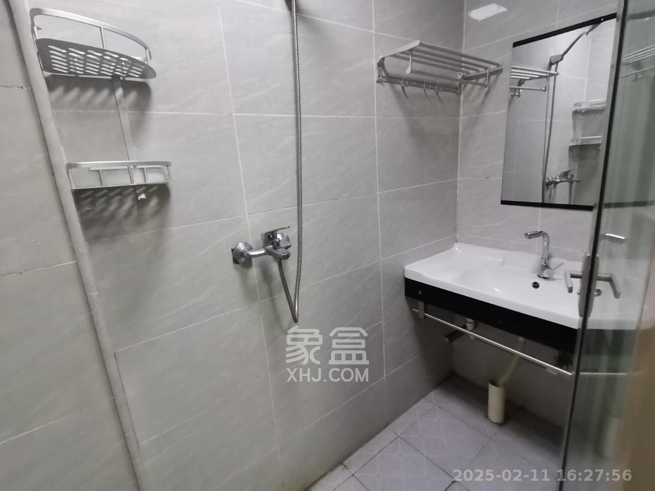 长沙高铁吾悦广场  1室1厅1卫   1500.00元/月室内图