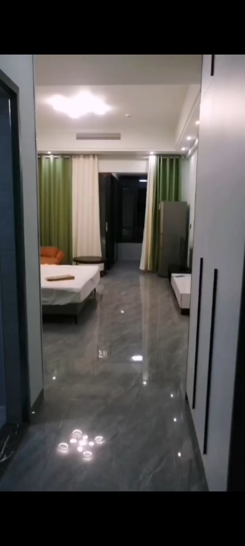 大汉吉星汇 1室1厅1卫 1300.0元/月 大汉吉星汇 1室1厅1卫 1300.0元/月室内图