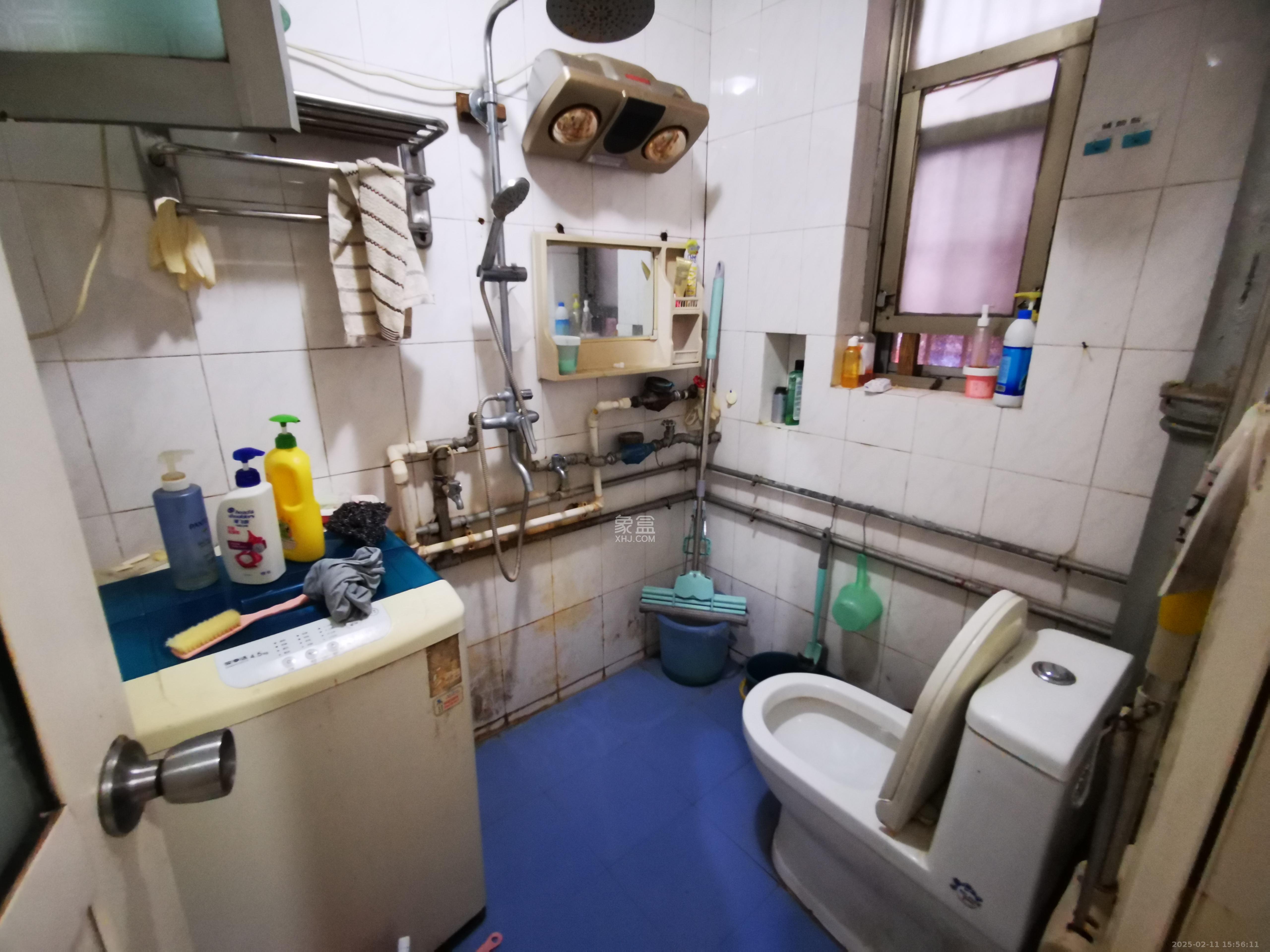 省工行家属楼 3室2厅1卫 2800.0元/月 省工行家属楼 3室2厅1卫 2800.0元/月室内图