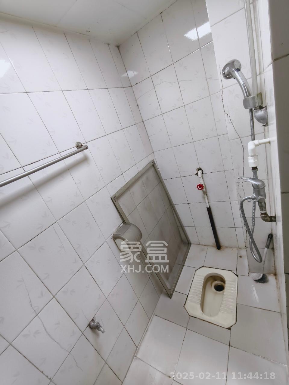 湖南省皮革集团公司  2室2厅1卫   1500.00元/月室内图1