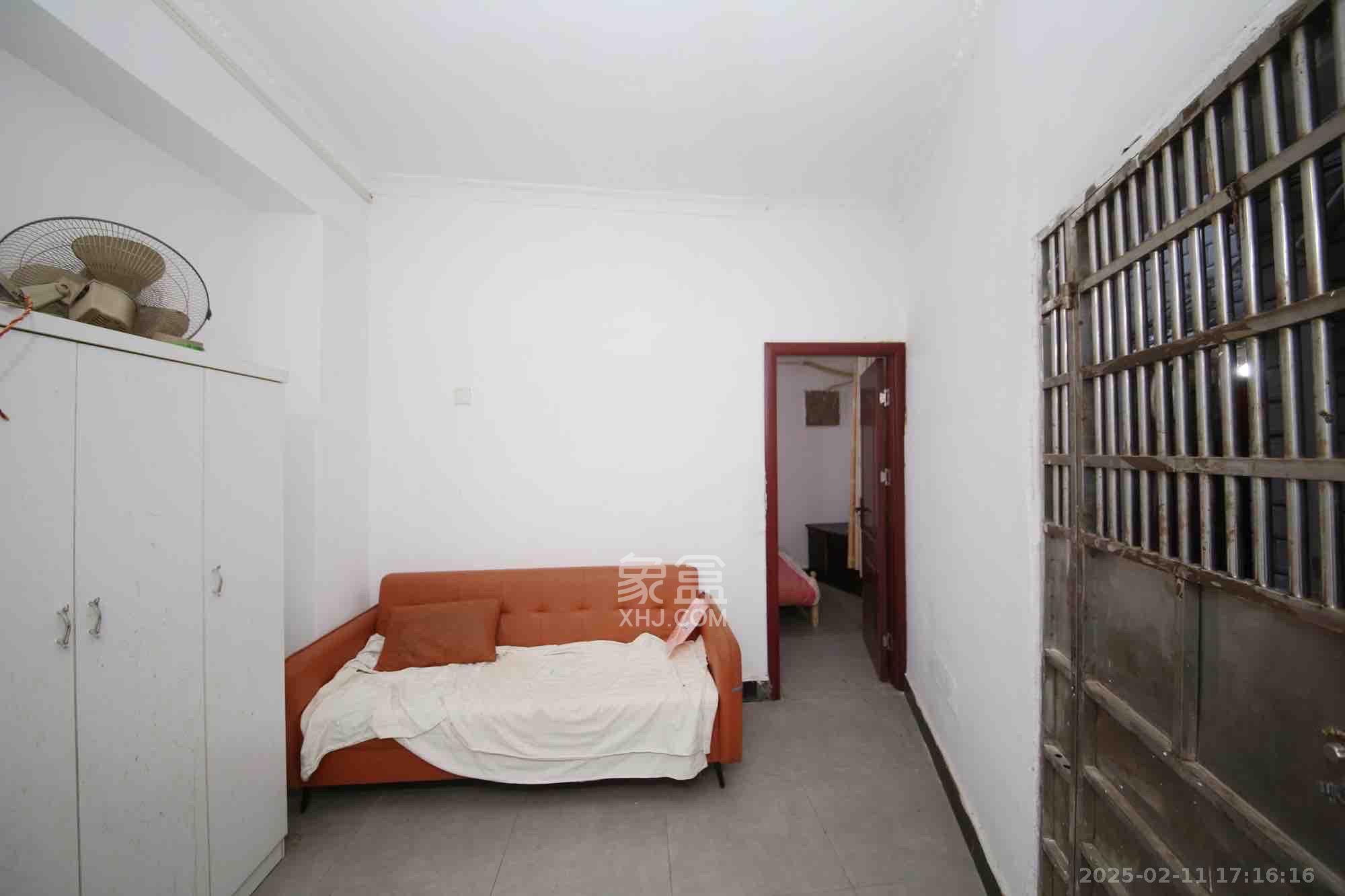 燕山街社区 1室1厅1卫 1200.0元/月 燕山街社区 1室1厅1卫 1200.0元/月室内图