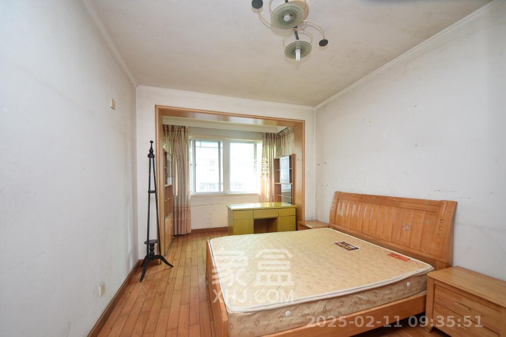 广济苑公寓 3室2厅2卫 2600.0元/月 广济苑公寓 3室2厅2卫 2600.0元/月室内图