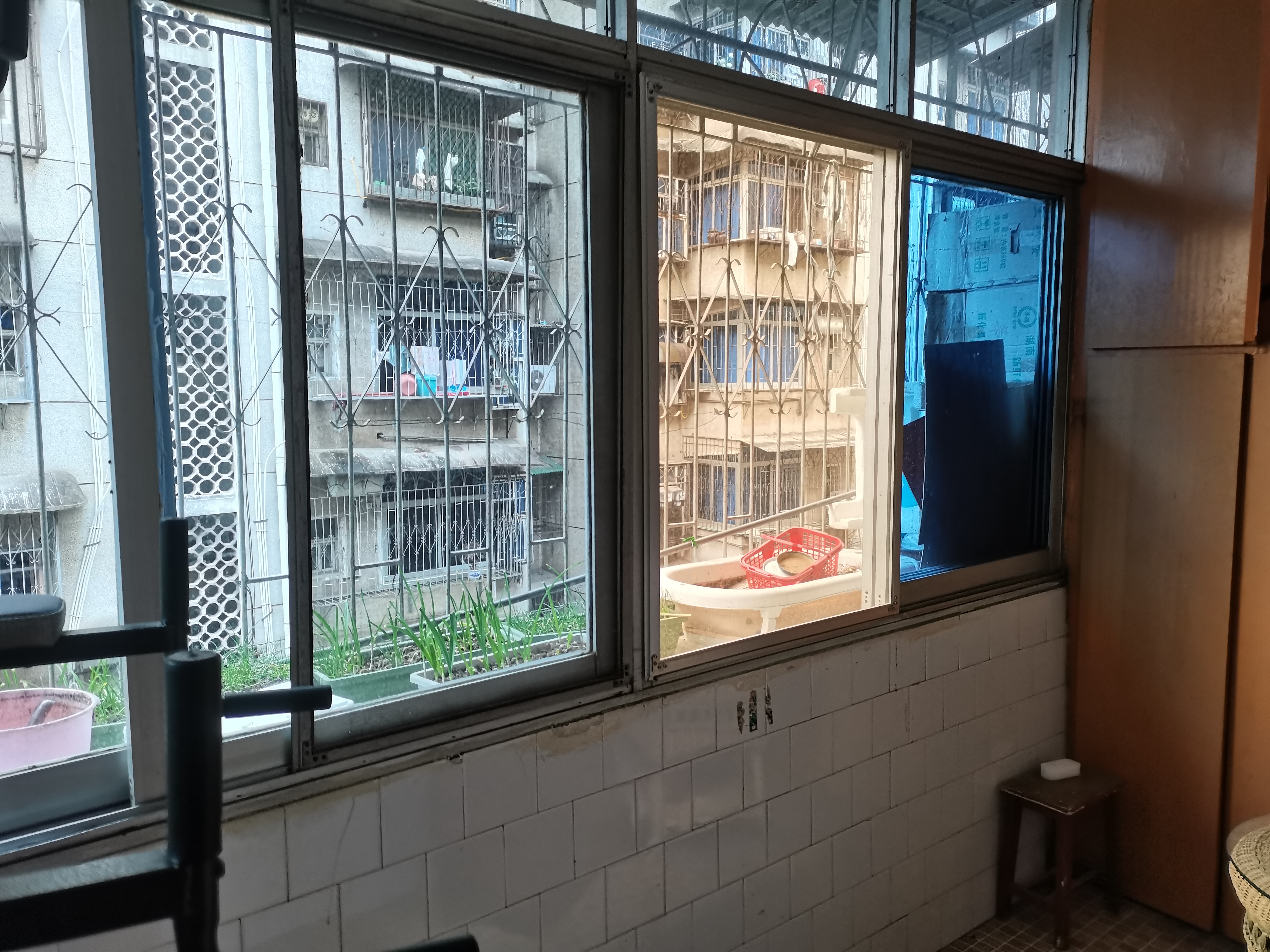 电力局家属楼 3室1厅1卫 1000.0元/月 电力局家属楼 3室1厅1卫 1000.0元/月室内图