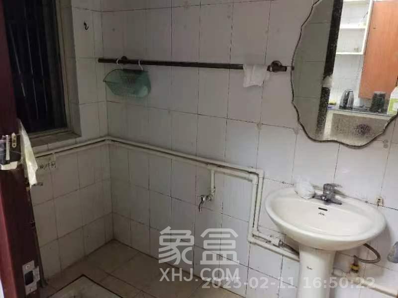 湘湖一村（三湘五金水暖机电市场）  3室2厅1卫   1550.00元/月室内图
