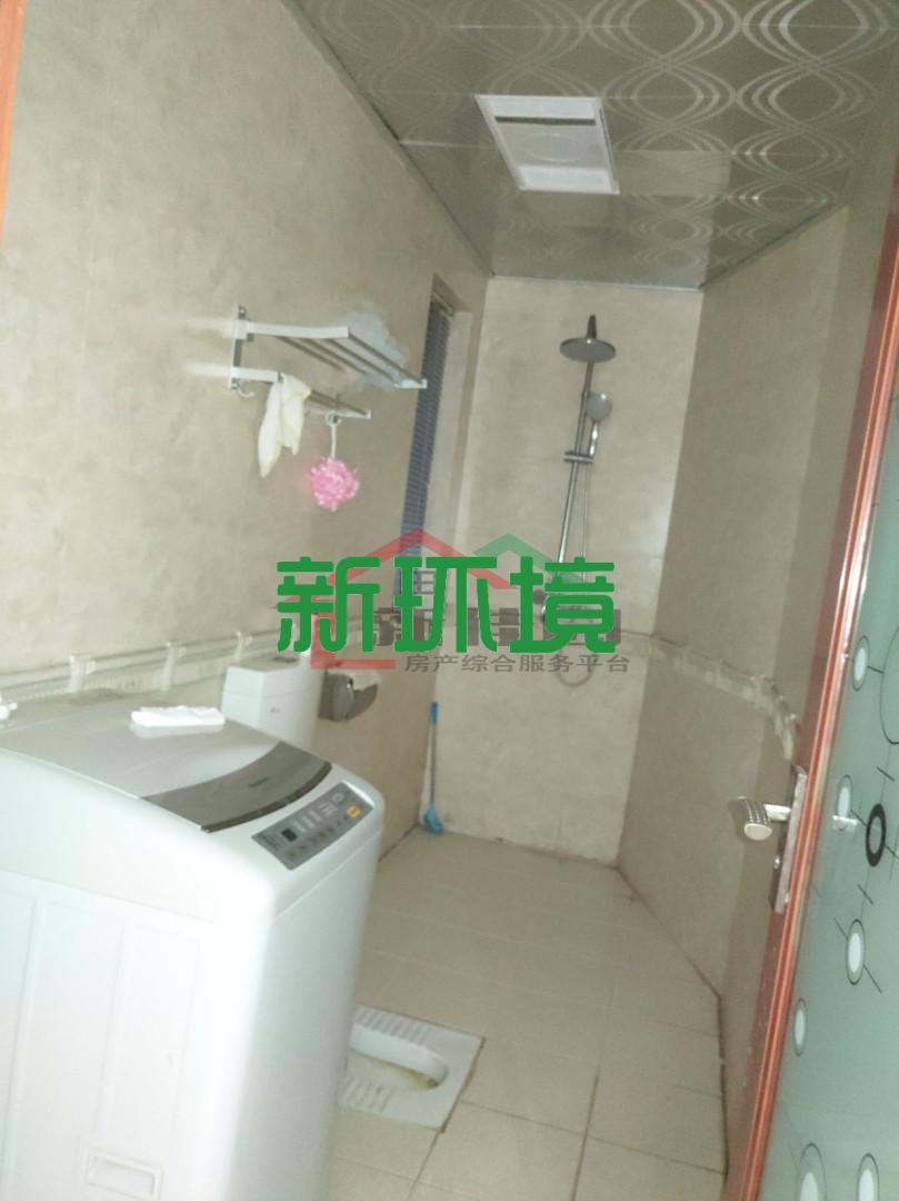 维港十字街 3室2厅1卫 85.0万 维港十字街 3室2厅1卫 85.0万卫生间