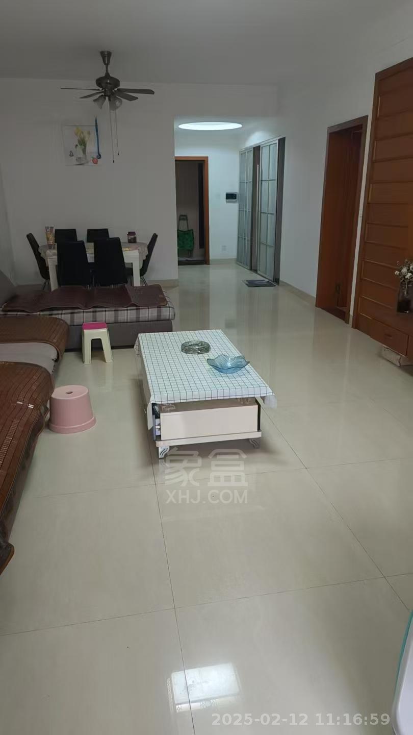 庐山春天二期曼城 2室1厅1卫 1600.0元/月 庐山春天二期曼城 2室1厅1卫 1600.0元/月室内图