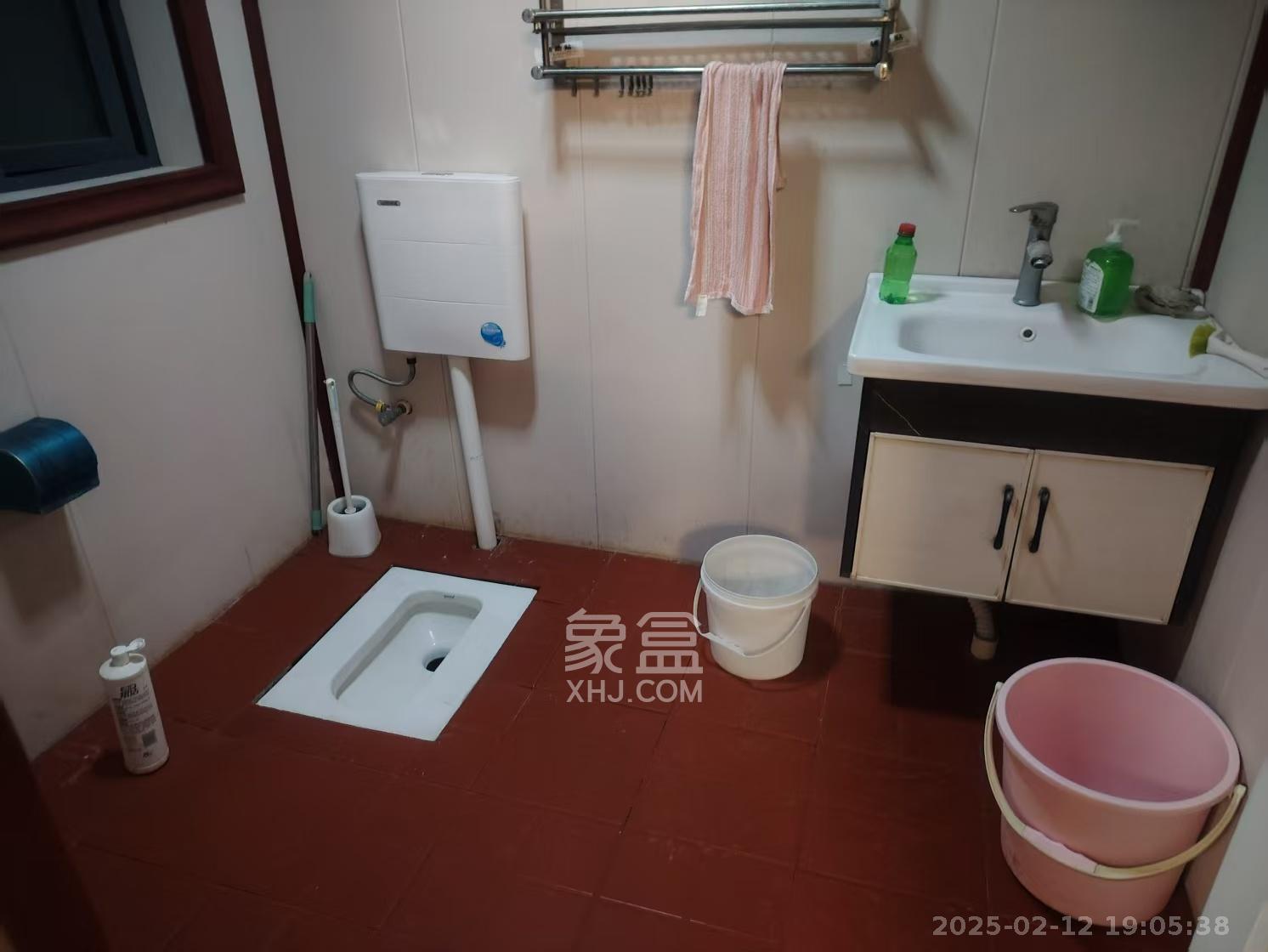 韭菜园嘉苑  2室1厅1卫   3300.00元/月室内图