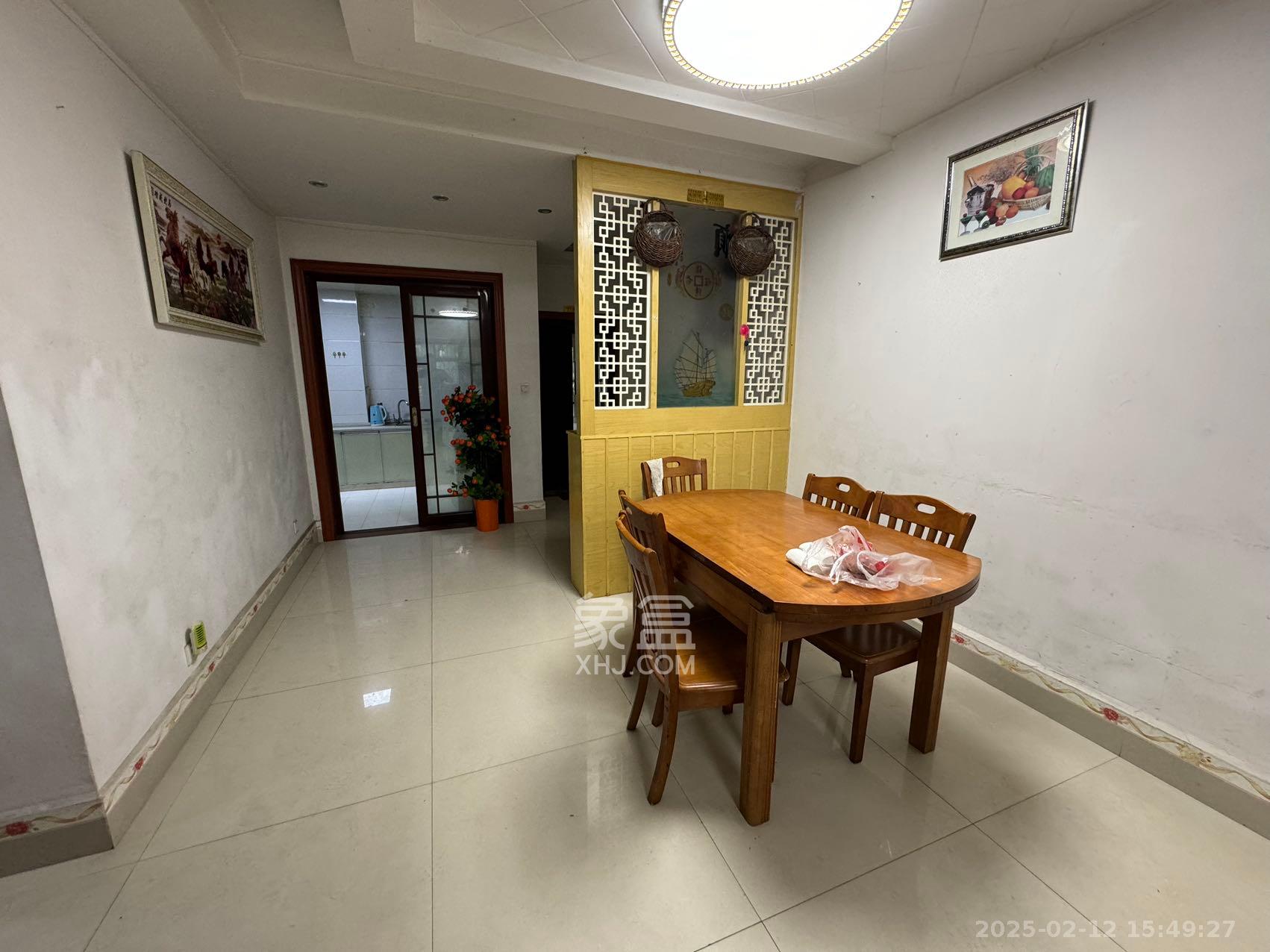 金水湾 3室2厅1卫 1500.0元/月 金水湾 3室2厅1卫 1500.0元/月室内图