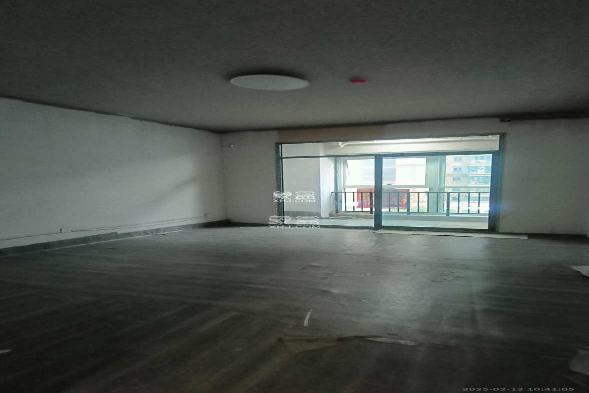 中建嘉和城  1室1厅1卫    1600.0元/月 中建嘉和城  1室1厅1卫    1600.0元/月室内图1