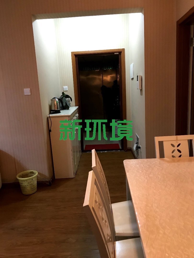 蓝色港湾  2室2厅1卫   42.00万客厅