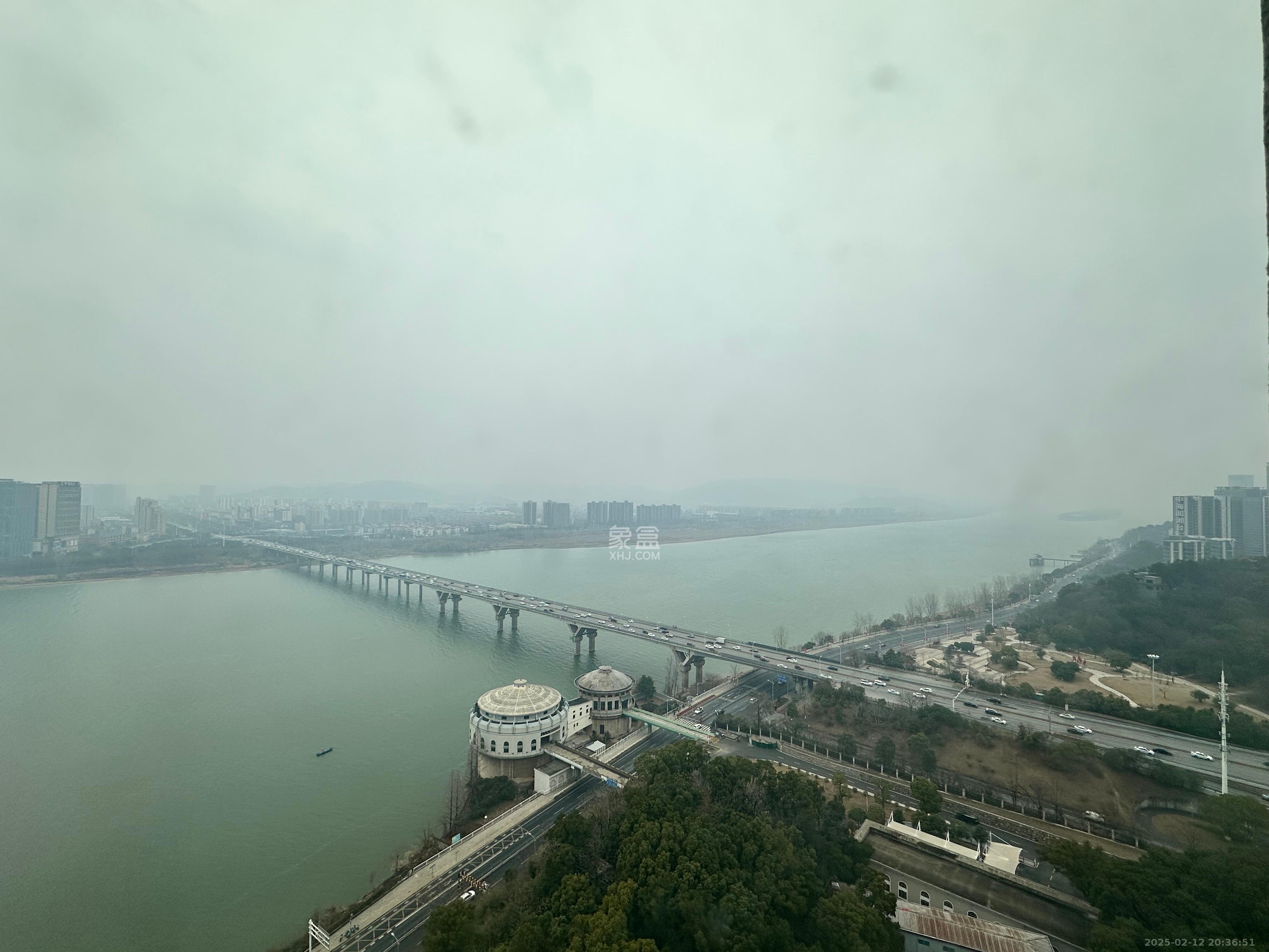 万科紫台  4室2厅2卫   7000.00元/月室内图