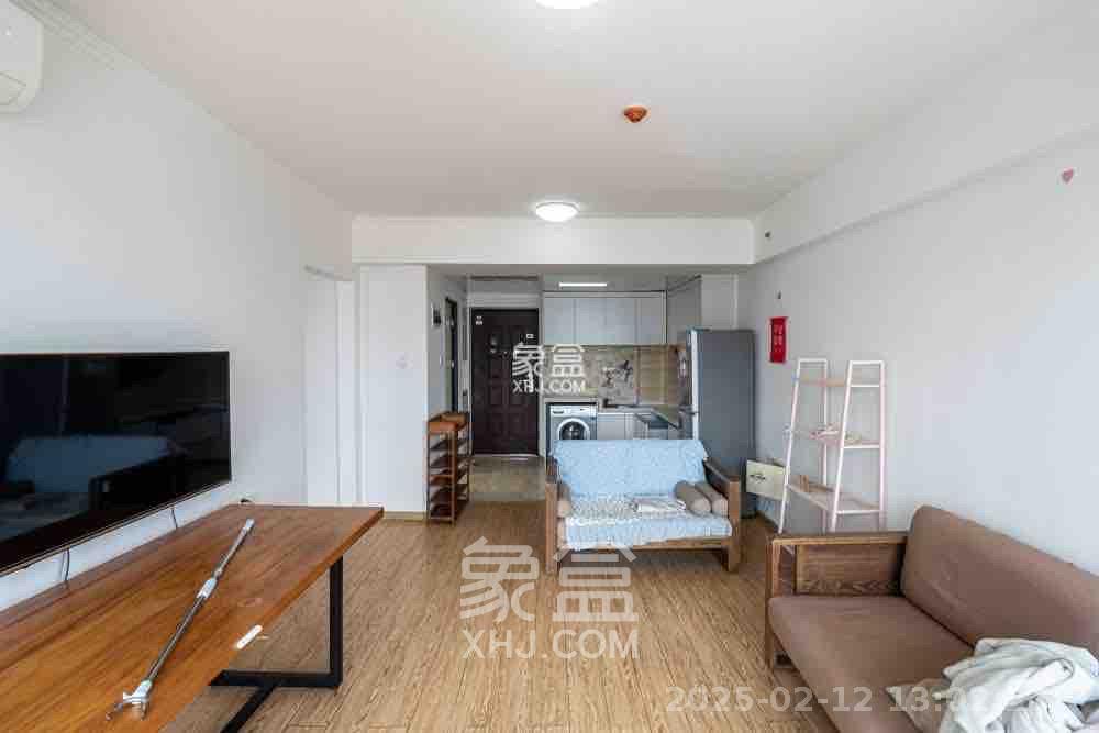 融科东南海 1室1厅1卫 1800.0元/月 融科东南海 1室1厅1卫 1800.0元/月室内图