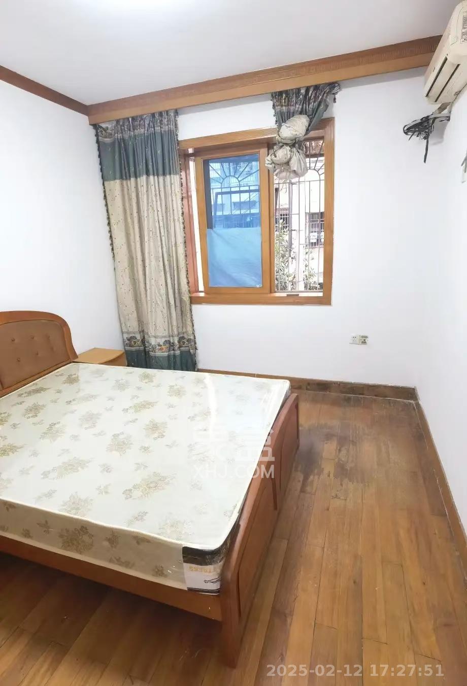 南园小区 3室2厅1卫 1100.0元/月 南园小区 3室2厅1卫 1100.0元/月室内图