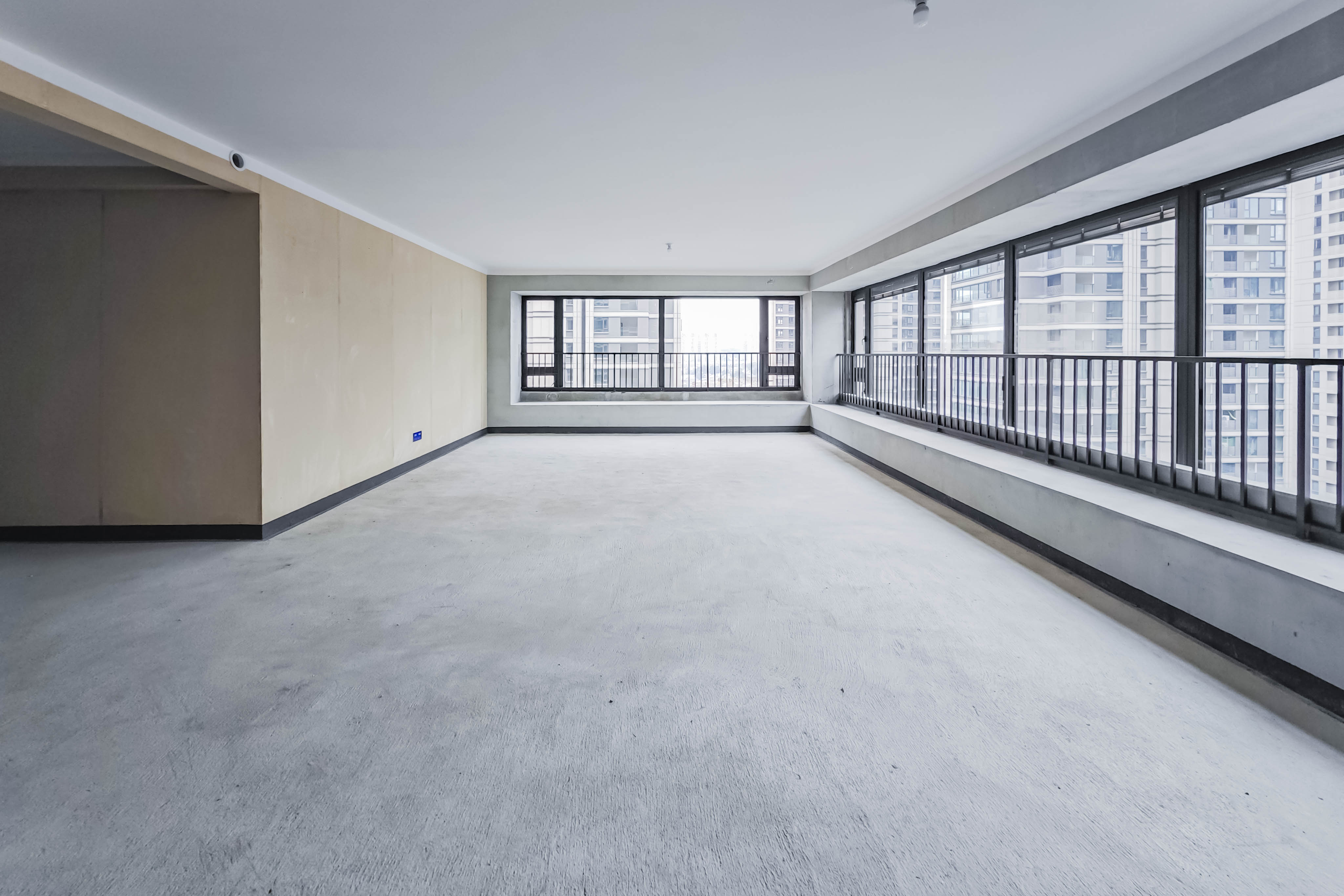 建发玖洲观澜  4室2厅2卫   308.00万