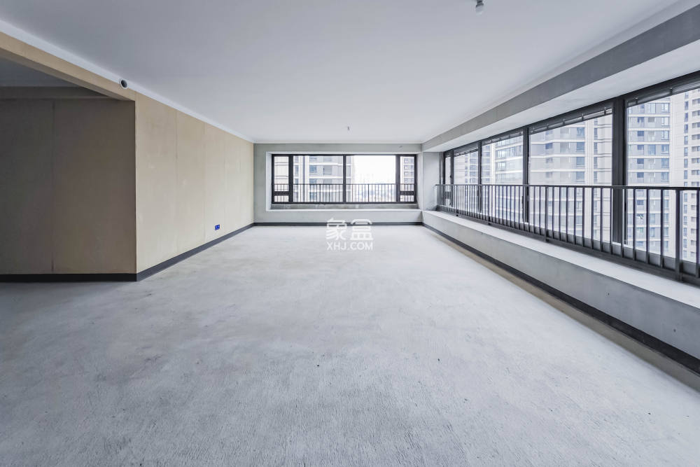建发玖洲观澜  4室2厅2卫    258.0万