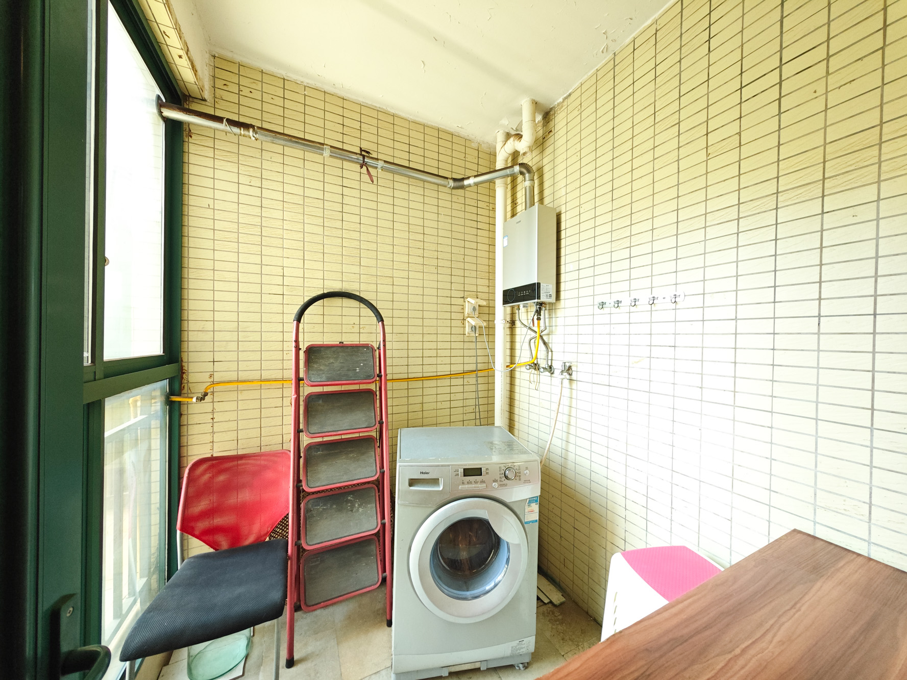 恒大城 3室2厅2卫 95.0万 恒大城 3室2厅2卫 95.0万阳台