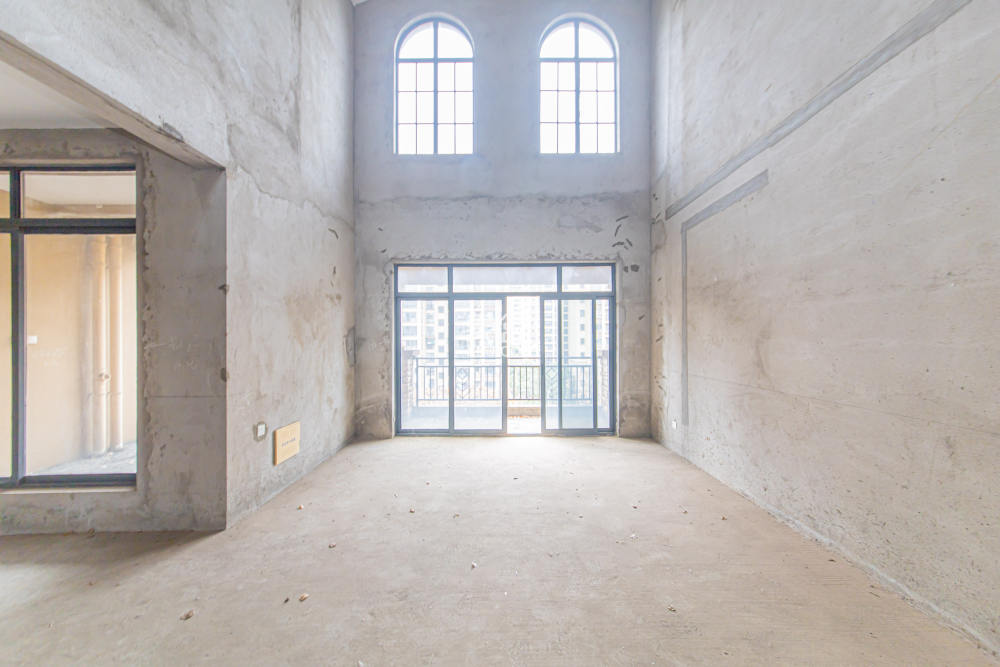 中建芙蓉和苑  5室2厅1卫    326.0万