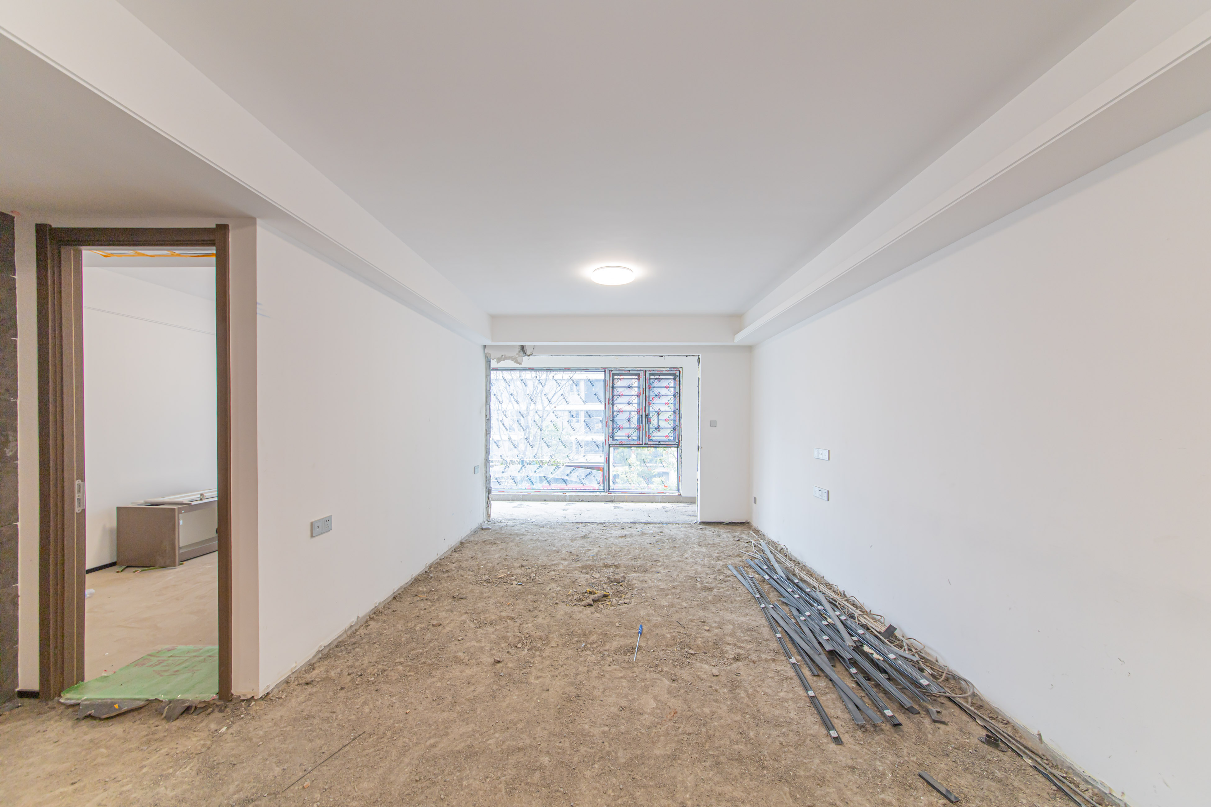 中海寰宇天下  3室2厅2卫    123.5万 中海寰宇天下  3室2厅2卫    123.5万客厅