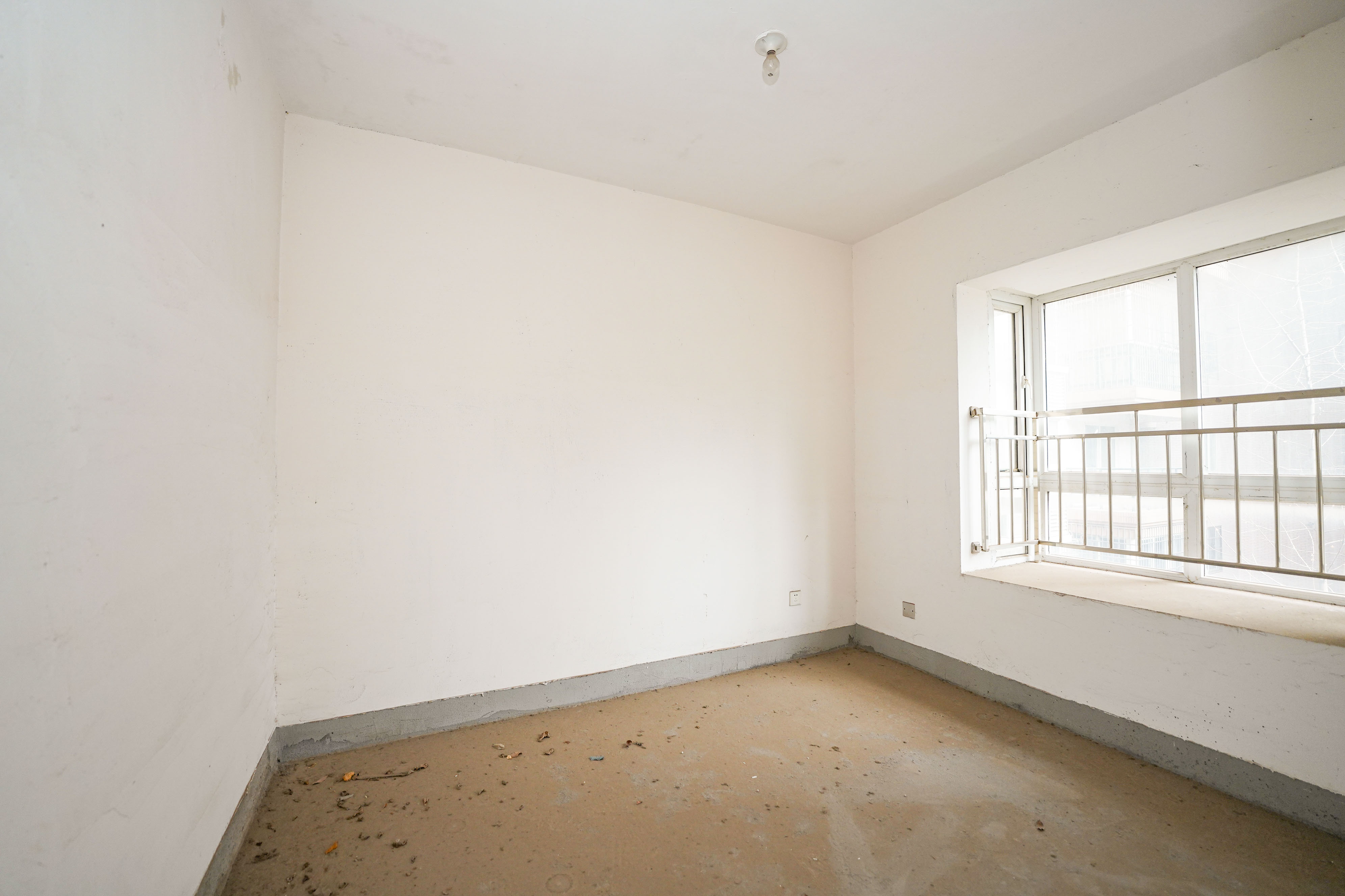 鑫天山城明珠  2室2厅1卫    29.99万 鑫天山城明珠  2室2厅1卫    29.99万卧室