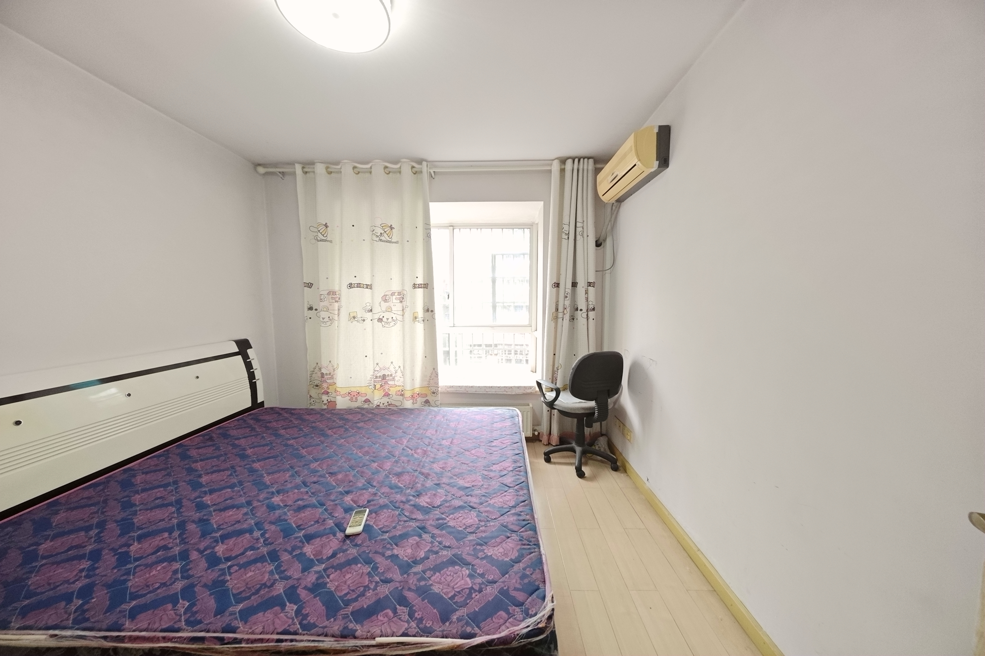 福乐康城  3室2厅2卫    92.0万 福乐康城  3室2厅2卫    92.0万卧室