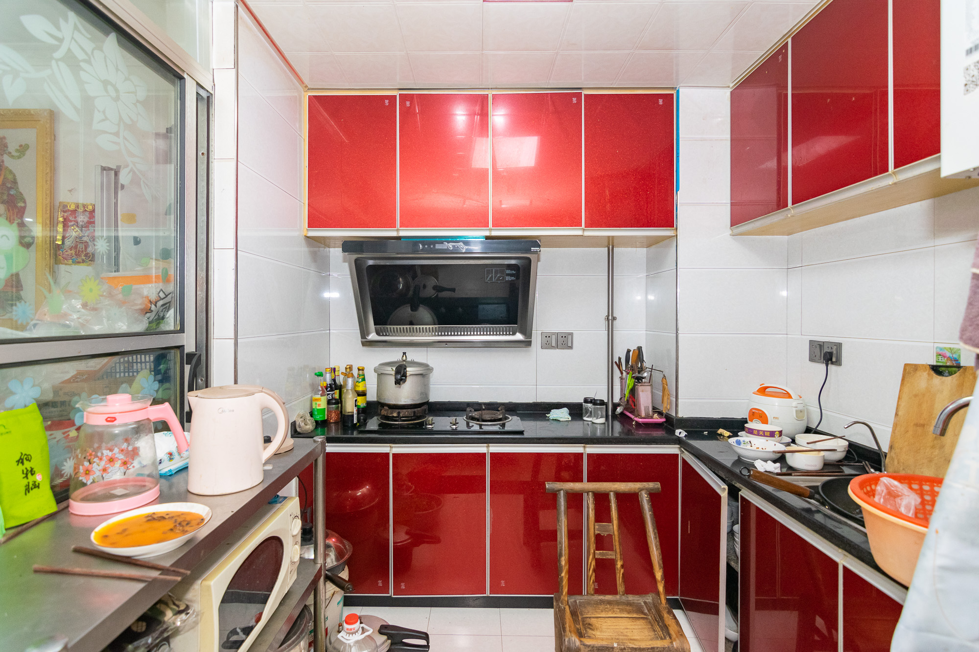 湘峰广场  1室2厅1卫    40.0万厨房