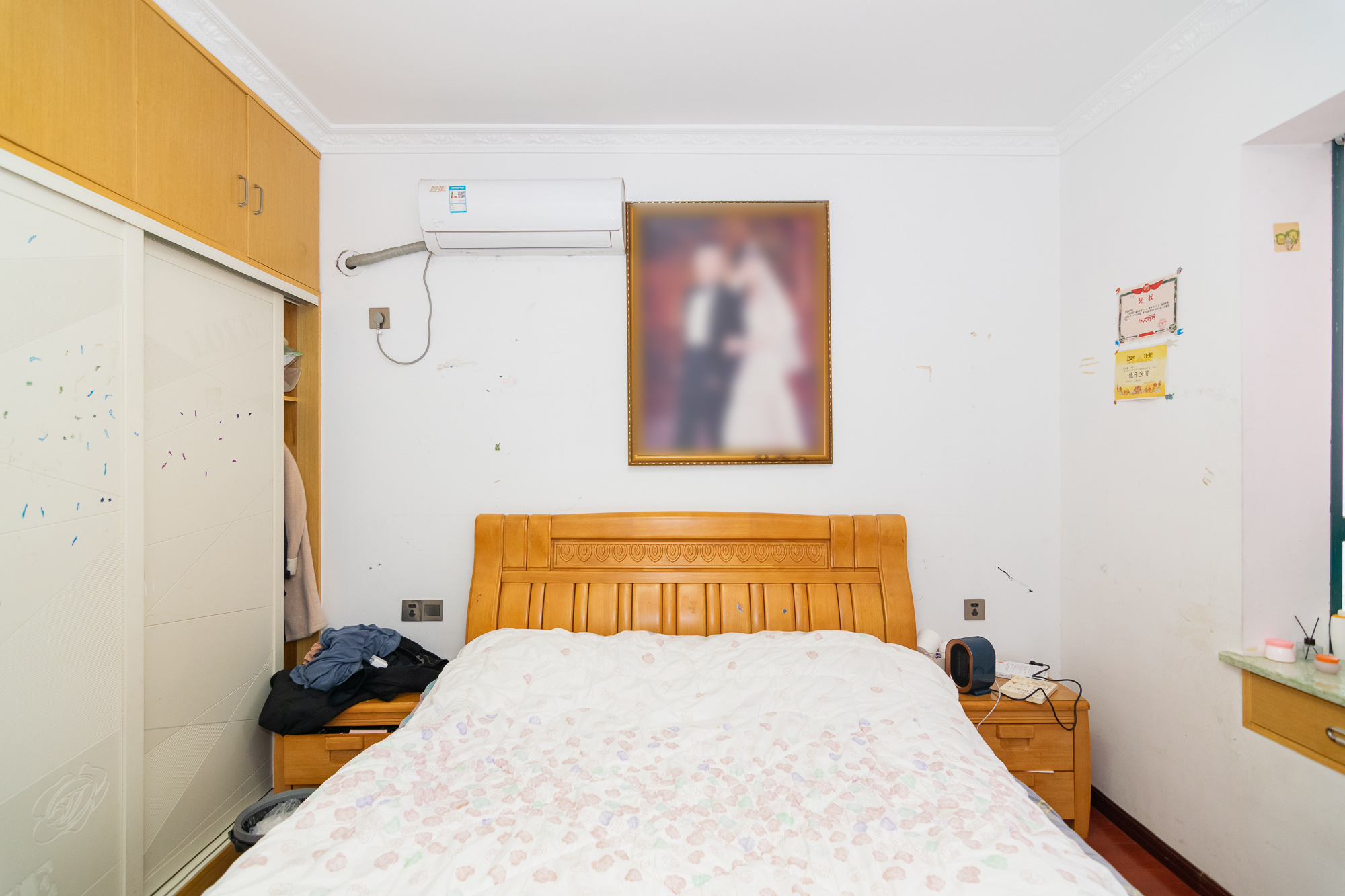 湘峰广场  1室2厅1卫    40.0万卧室